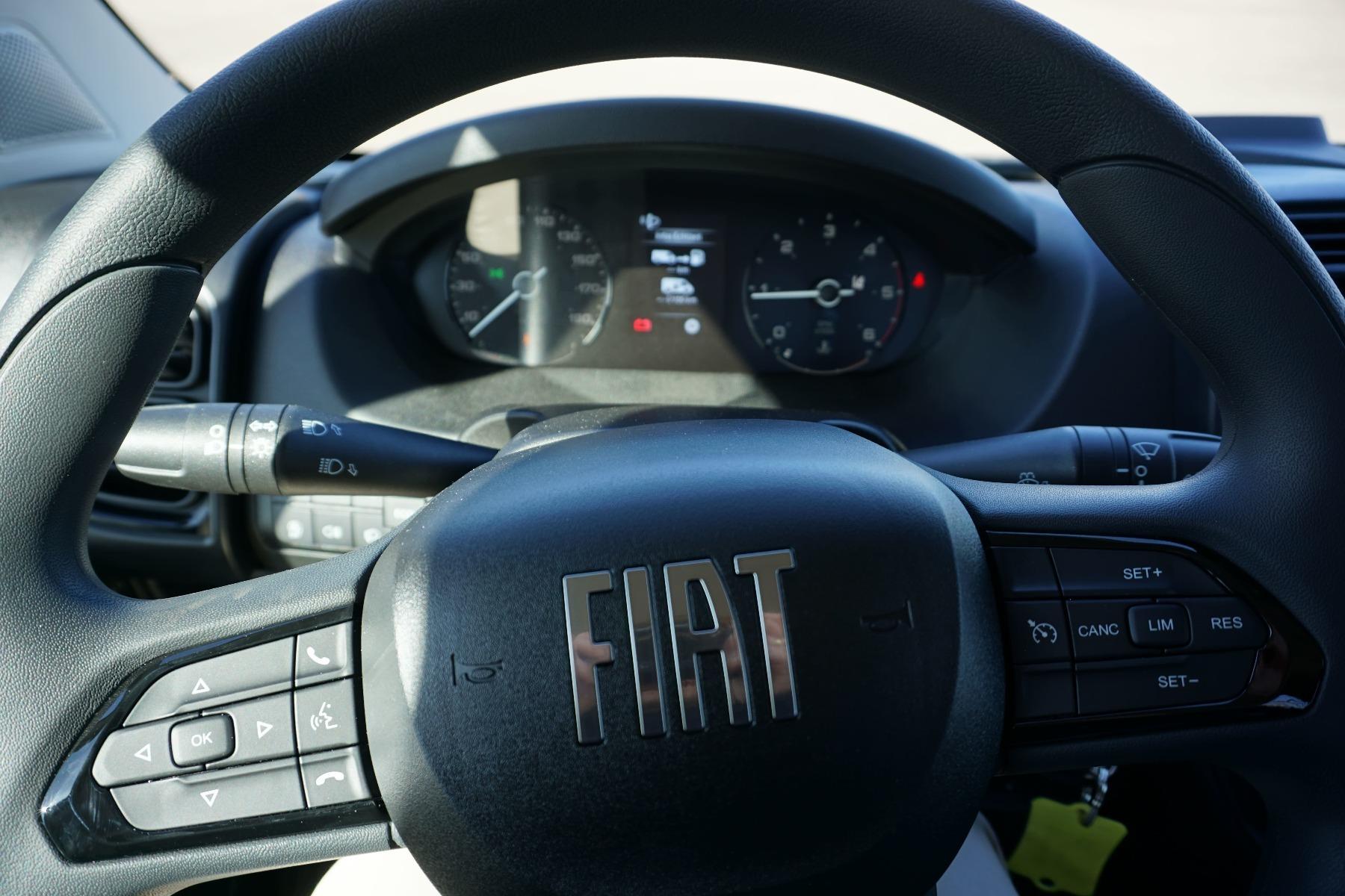 Fahrzeug-Bild 10