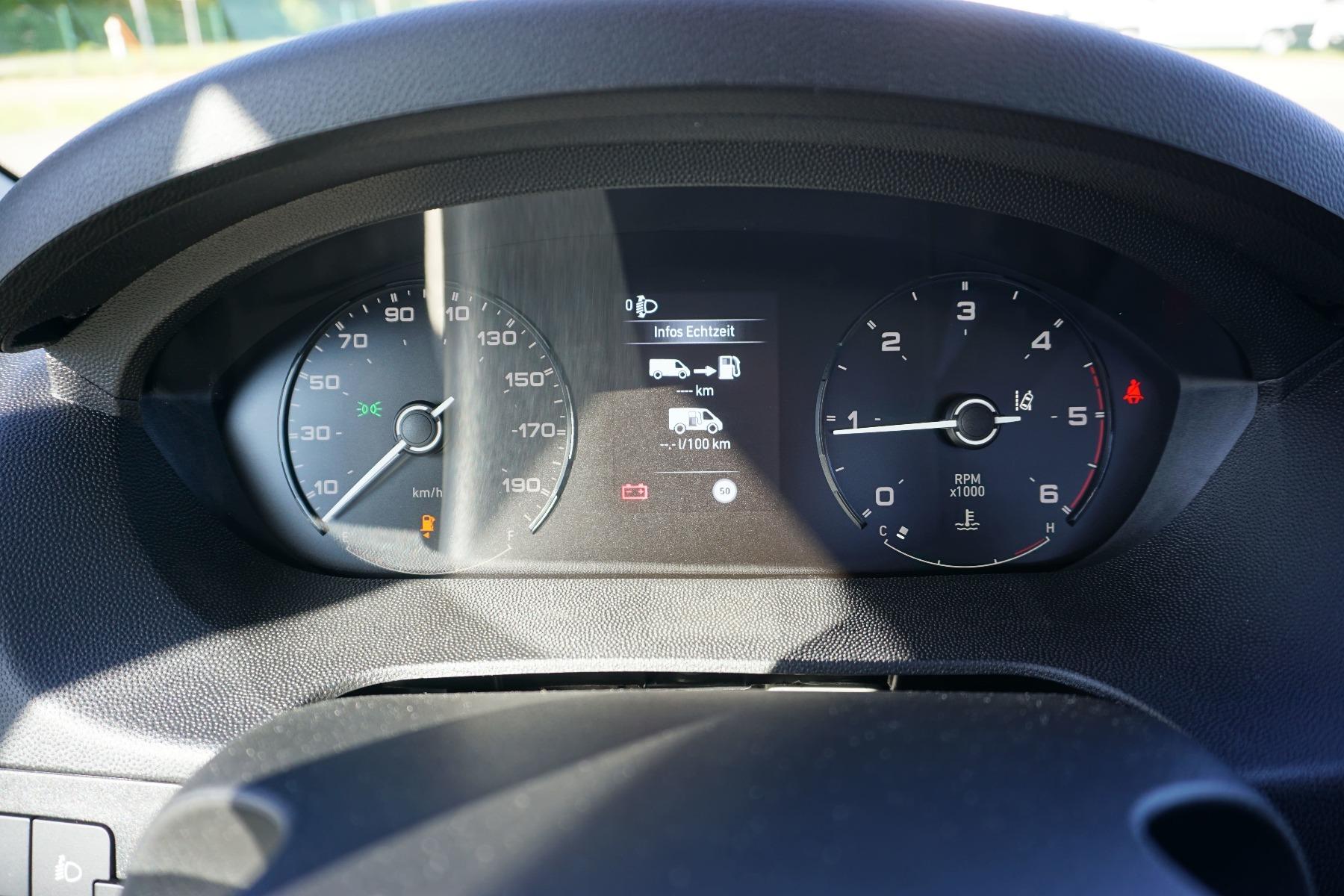 Fahrzeug-Bild 11