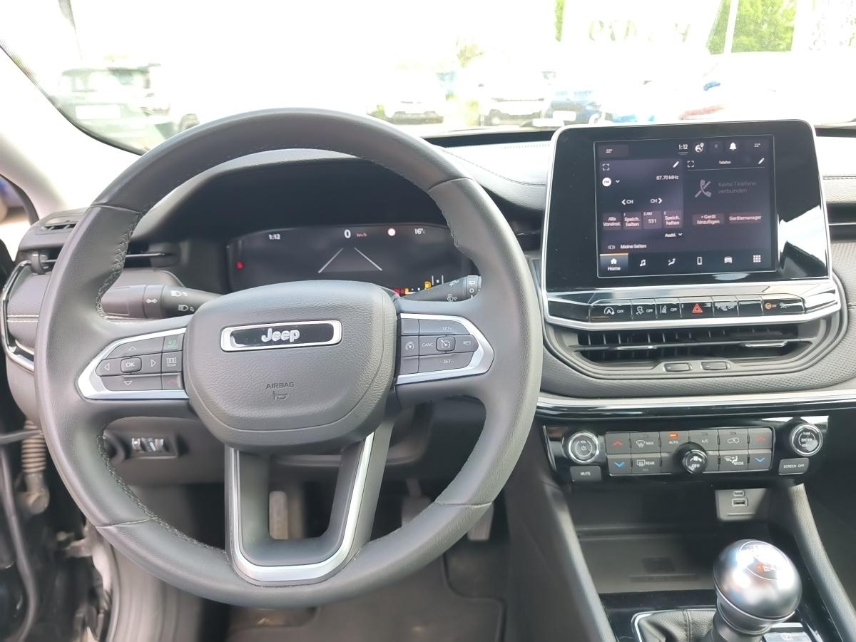 Fahrzeug-Bild 9