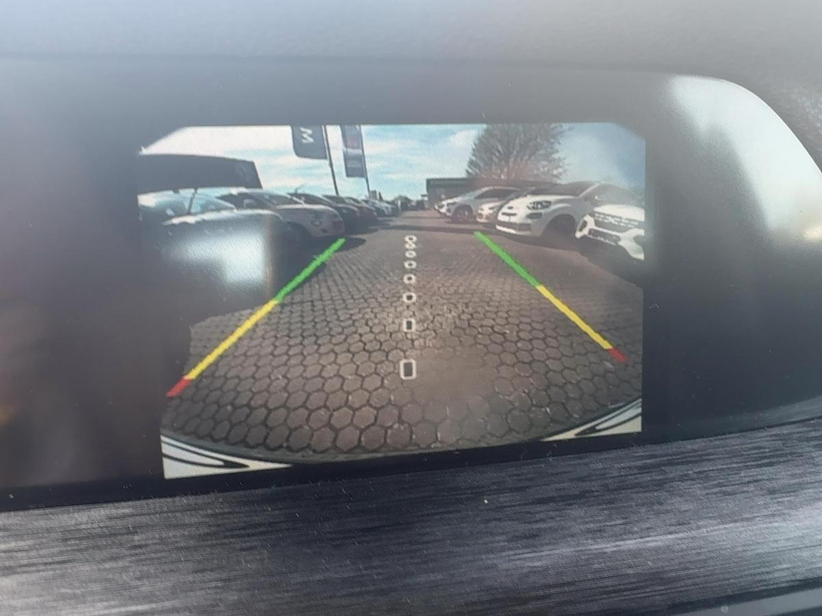 Fahrzeug-Bild 12