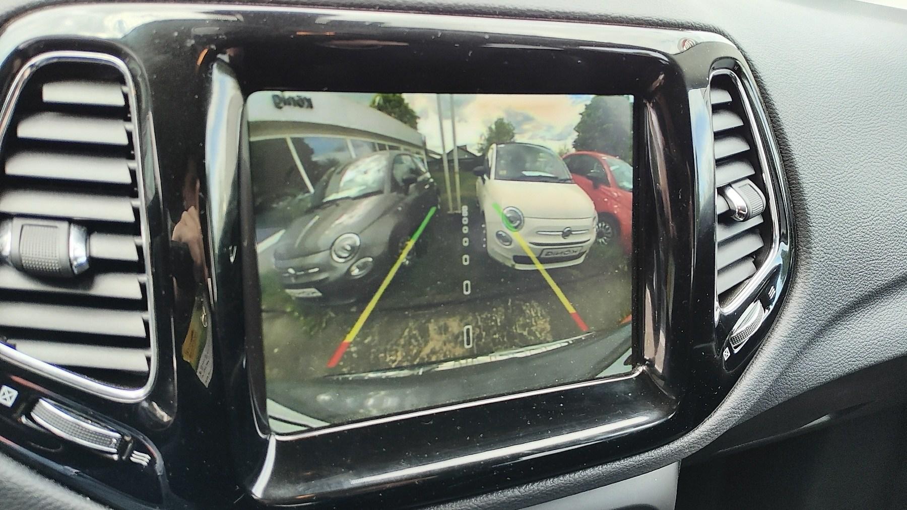 Fahrzeug-Bild 13