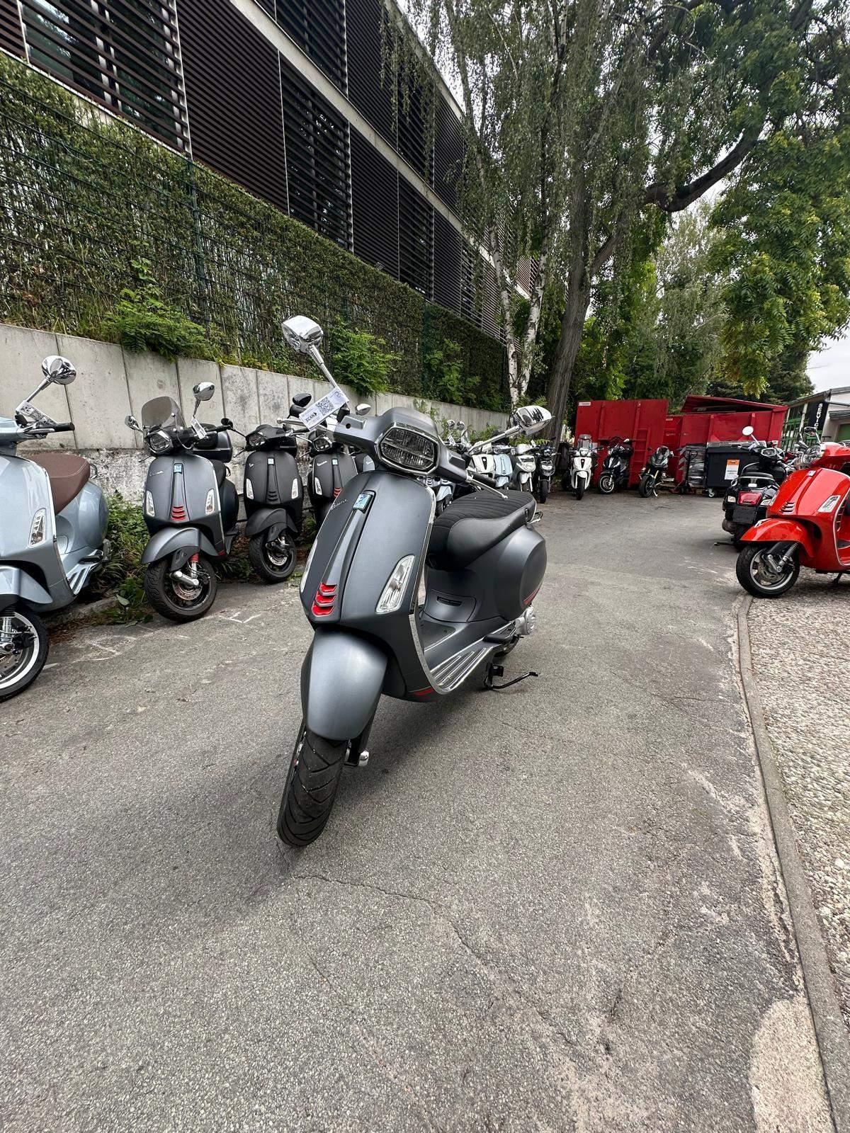 Vespa Sprint S 50 LED USB LM