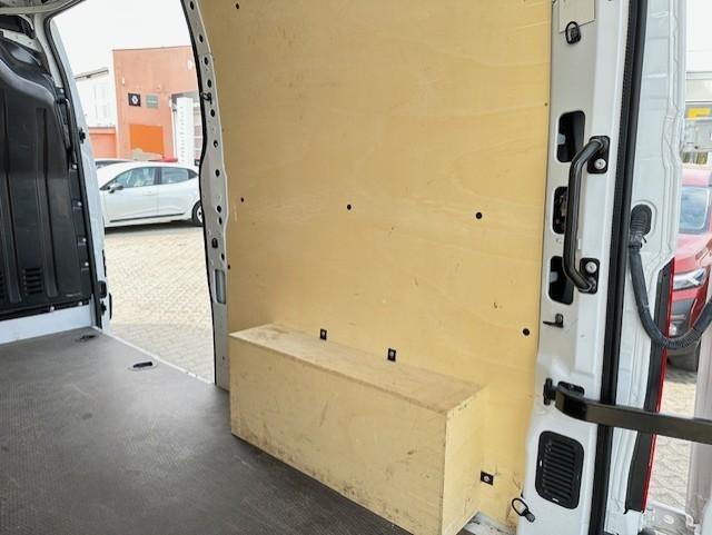 Fahrzeug-Bild 11