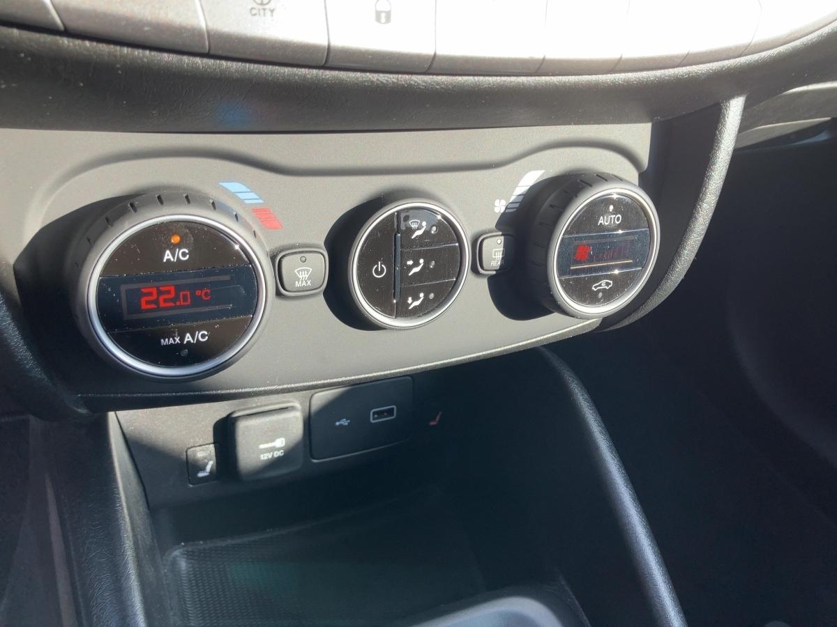 Fahrzeug-Bild 13