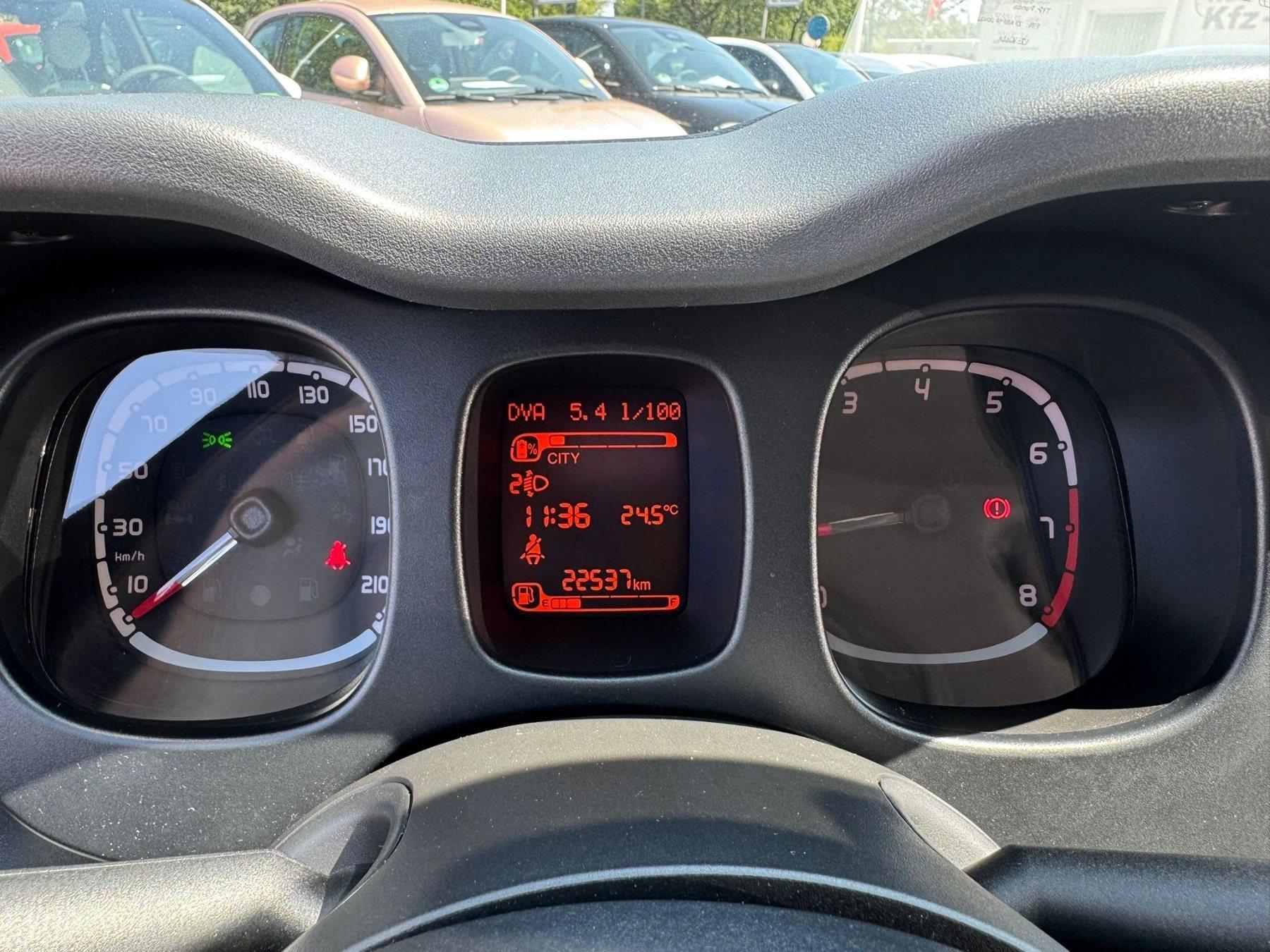 Fahrzeug-Bild 12