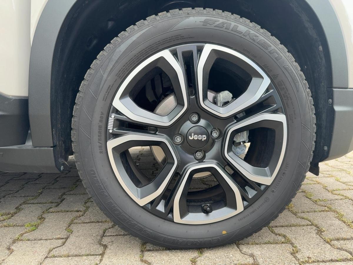 Fahrzeug-Bild 6