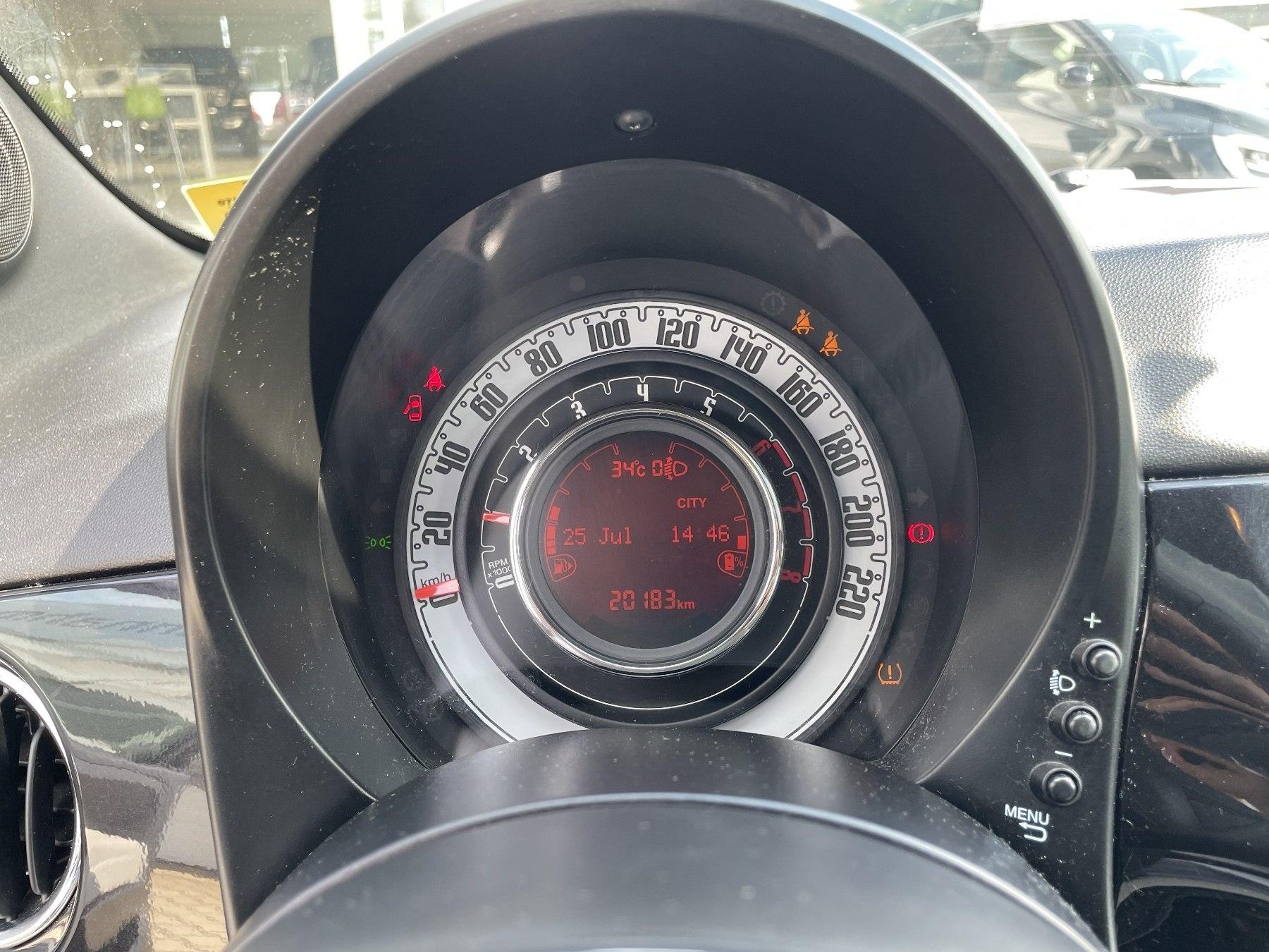 Fahrzeug-Bild 12