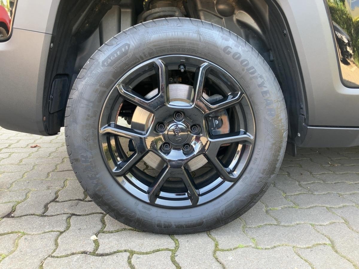 Fahrzeug-Bild 6