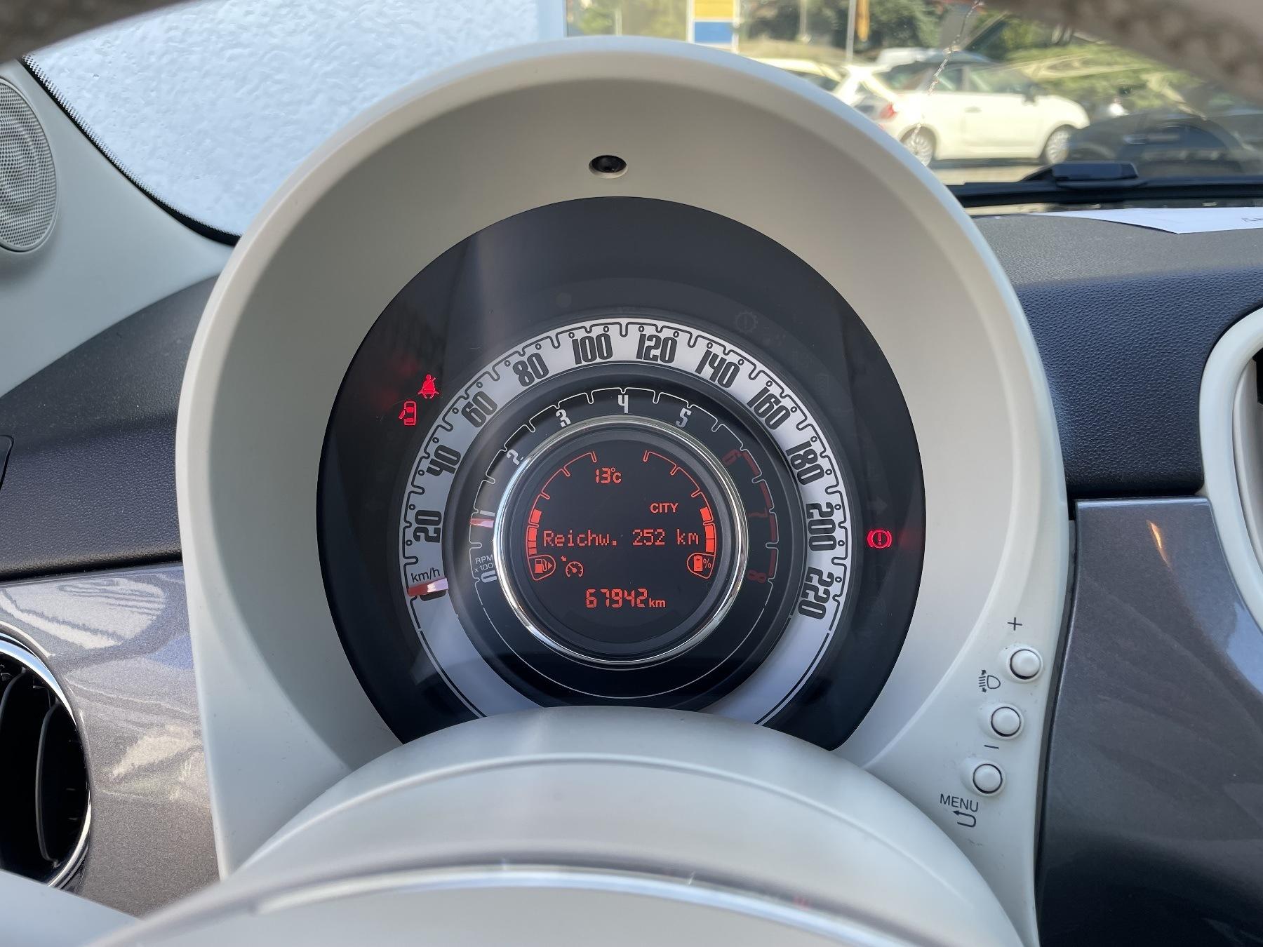 Fahrzeug-Bild 12