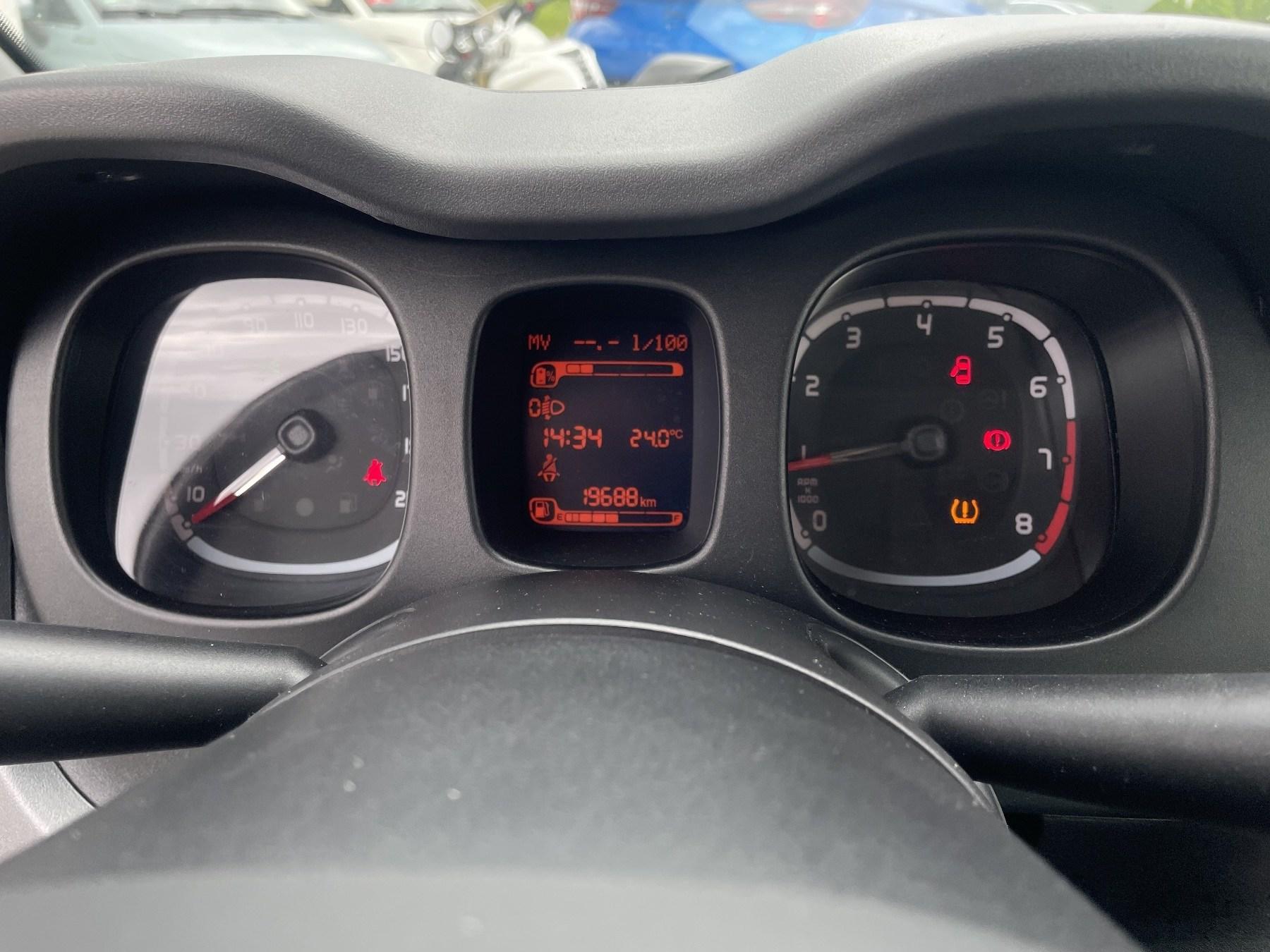 Fahrzeug-Bild 12