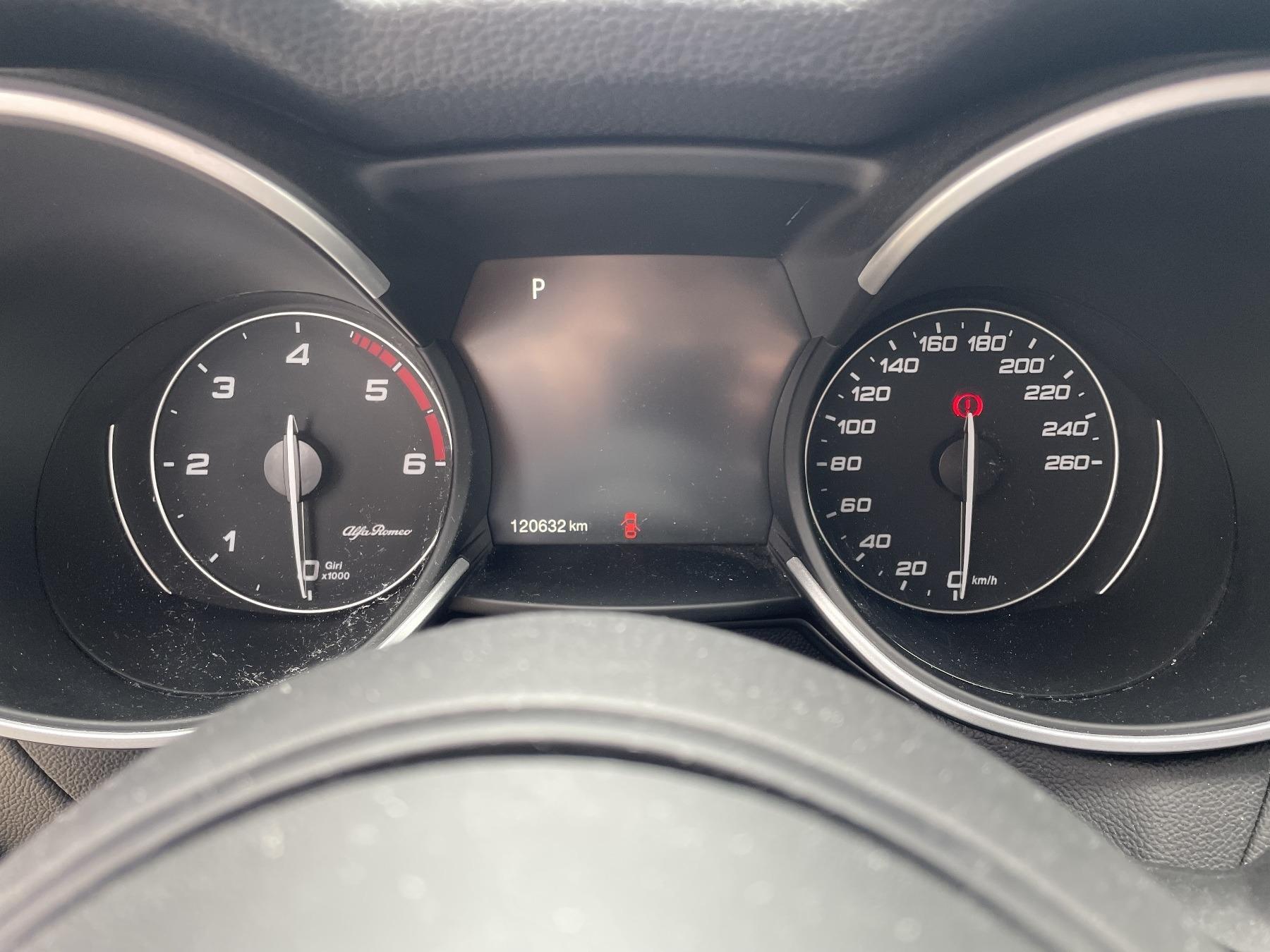 Fahrzeug-Bild 12