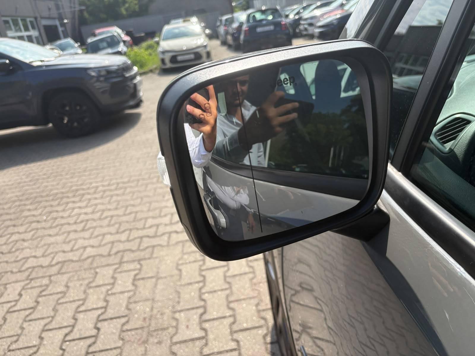 Fahrzeug-Bild 5