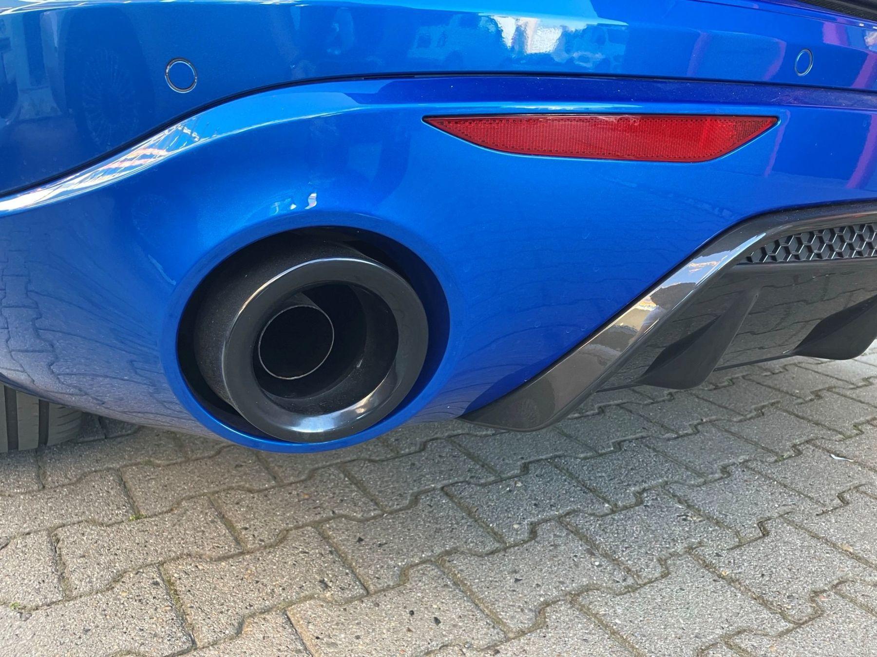 Fahrzeug-Bild 18