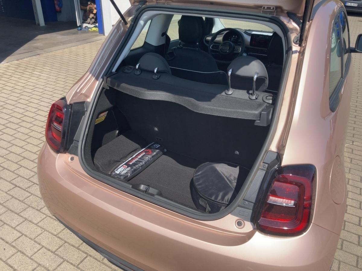 Fahrzeug-Bild 6