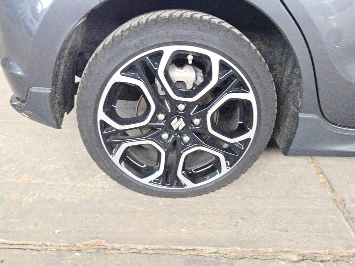 Fahrzeug-Bild 9