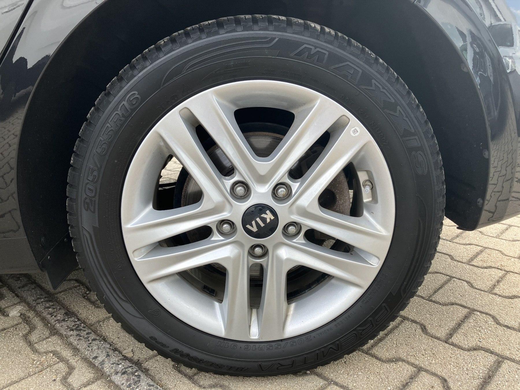 Fahrzeug-Bild 17
