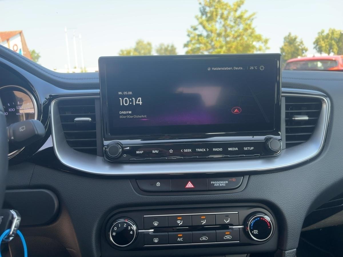 Fahrzeug-Bild 11