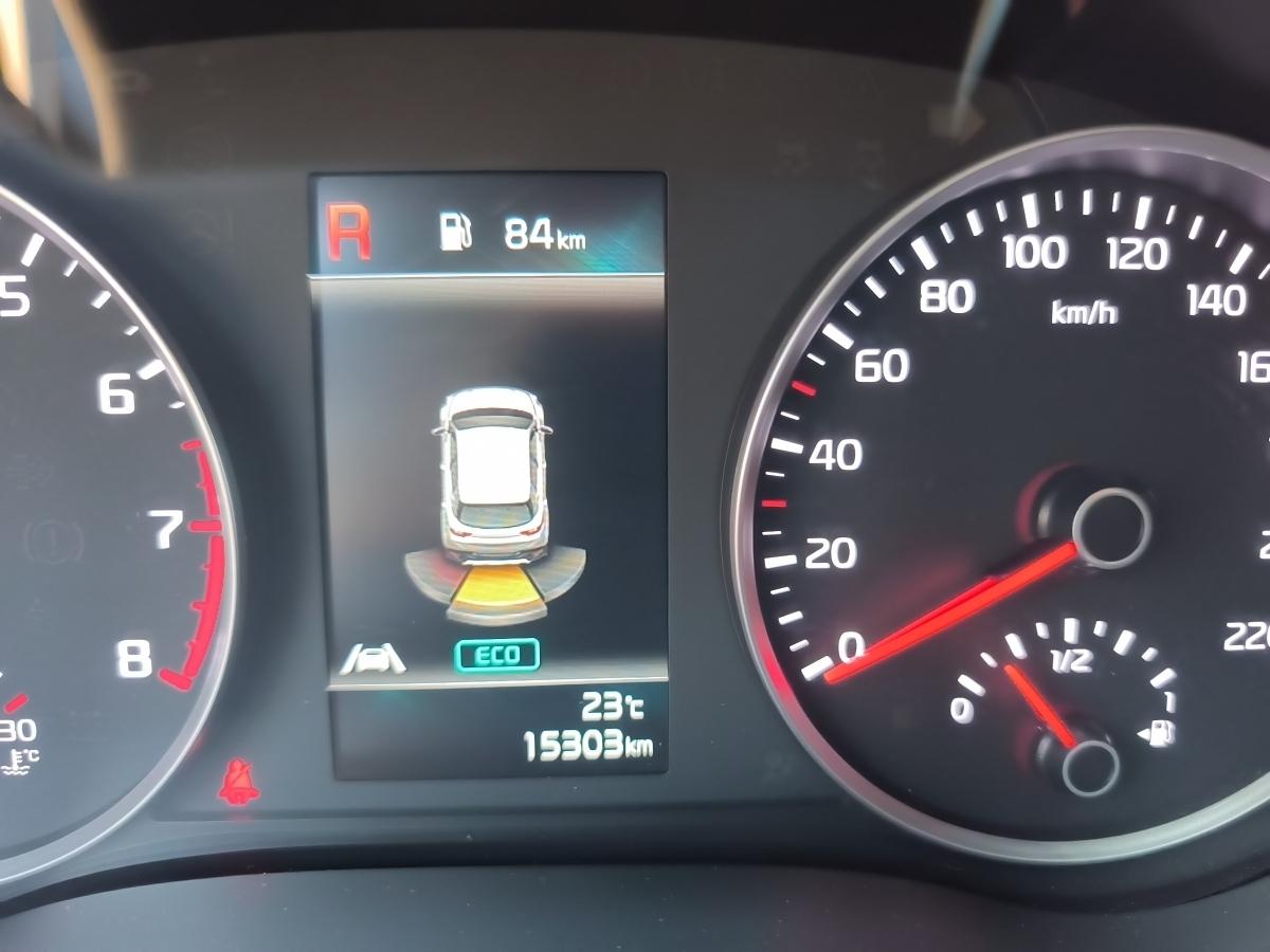 Fahrzeug-Bild 16