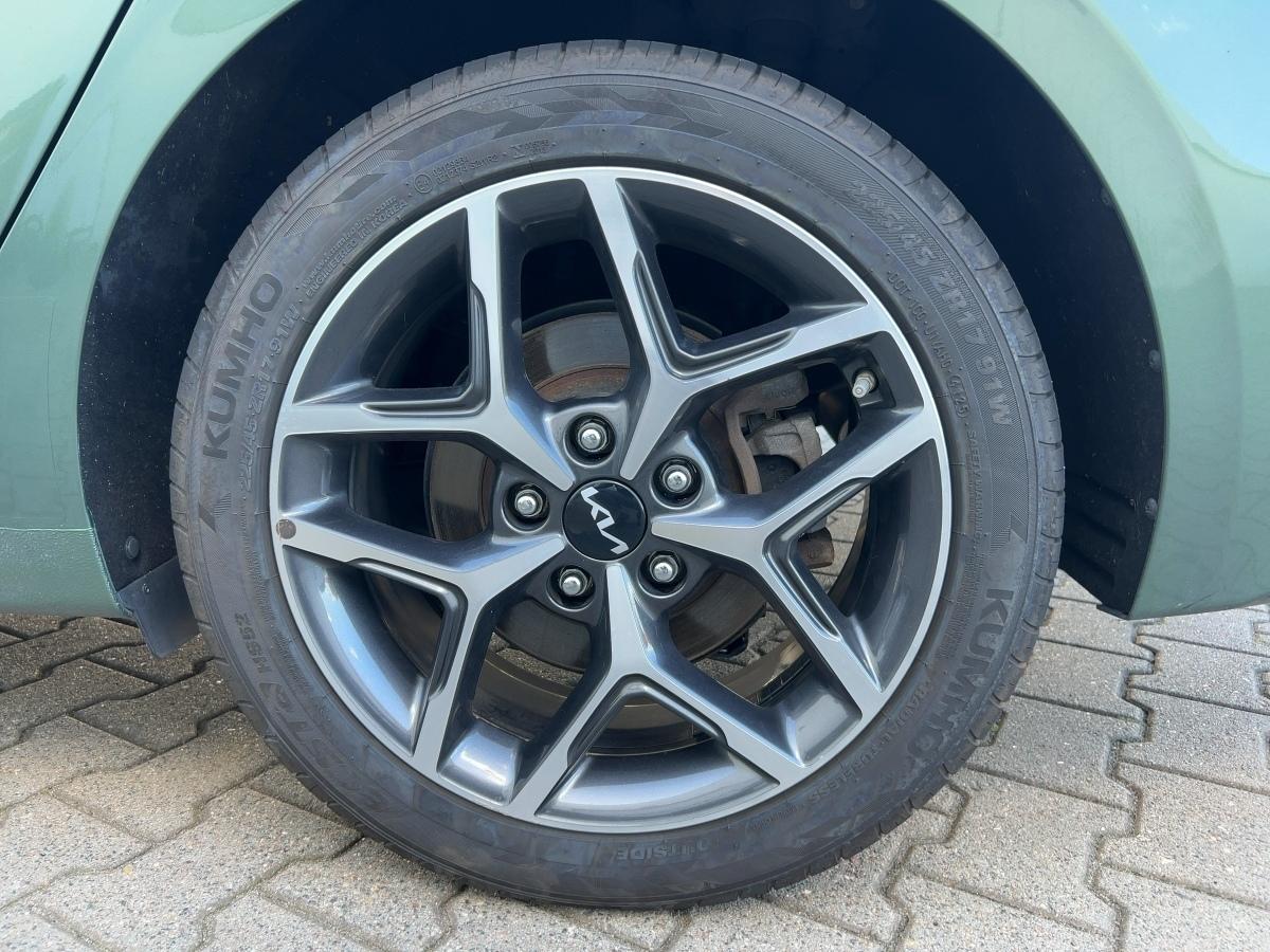 Fahrzeug-Bild 11