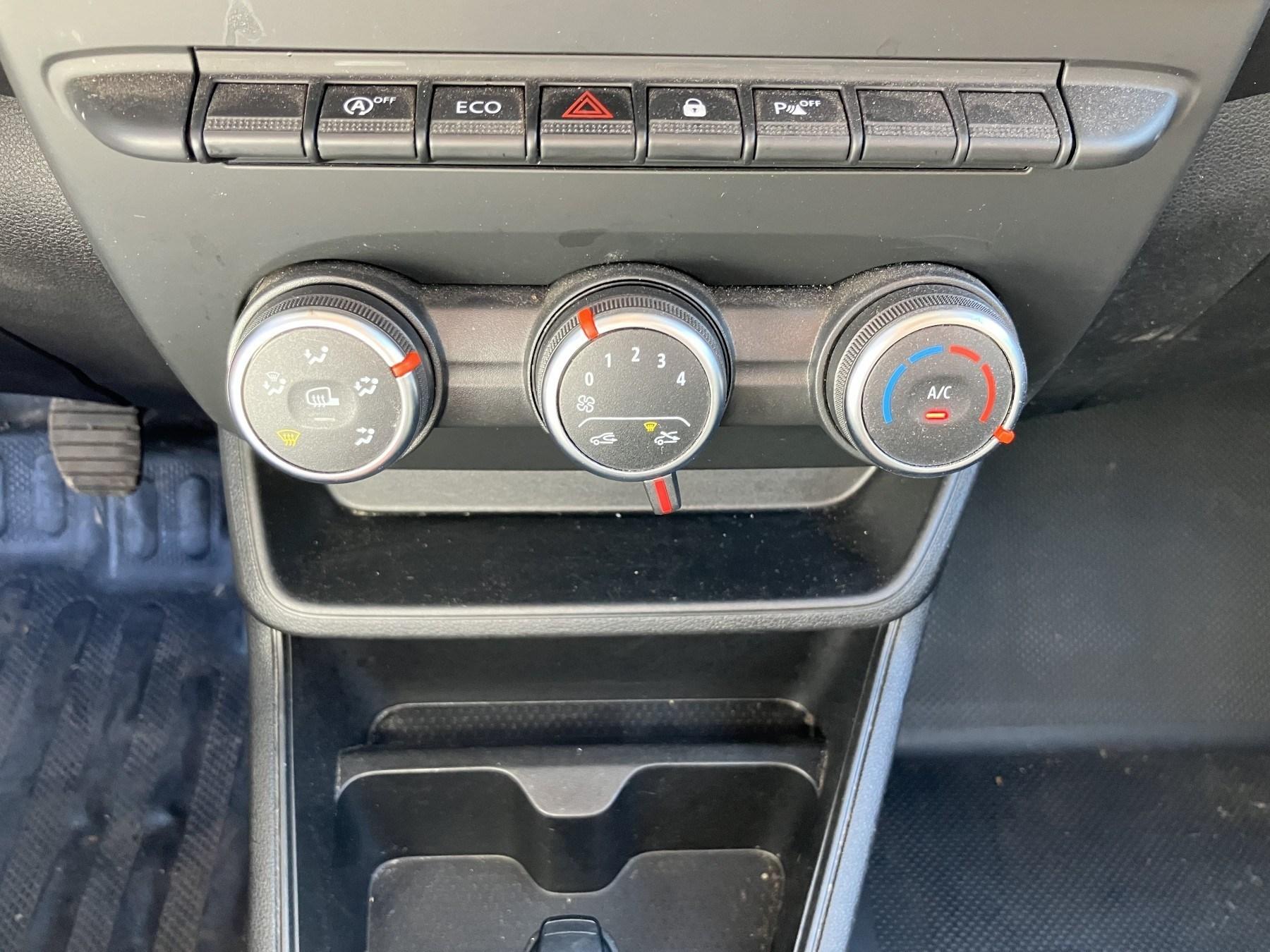 Fahrzeug-Bild 13