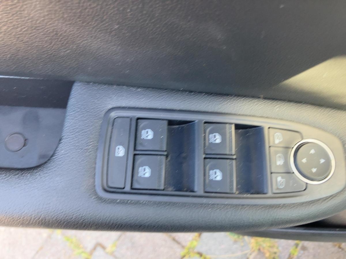 Fahrzeug-Bild 11