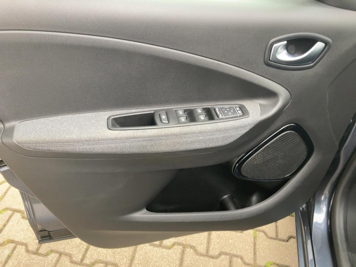 Fahrzeug-Bild 11