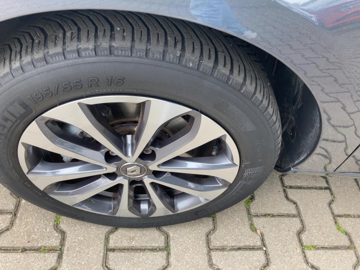 Fahrzeug-Bild 8