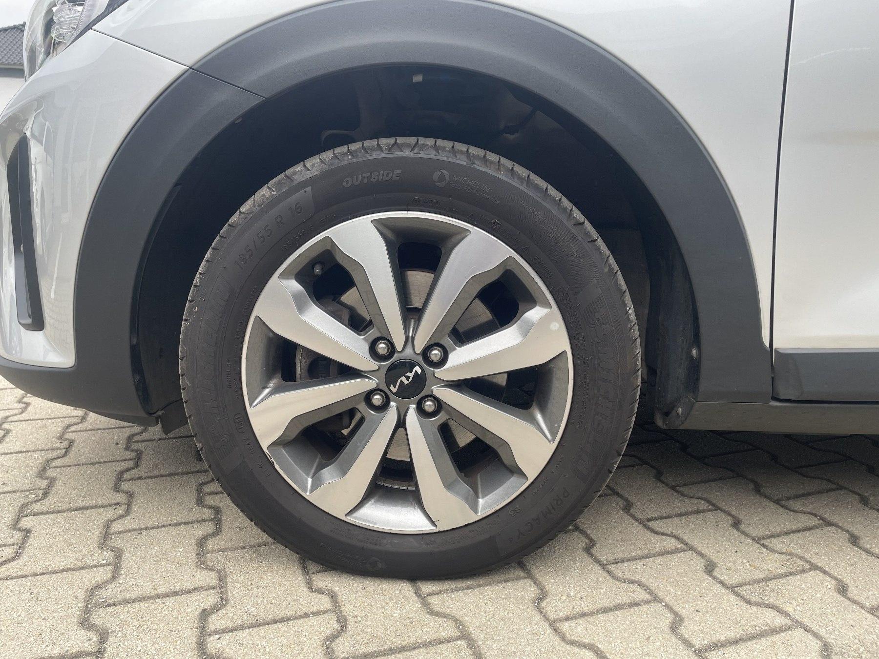 Fahrzeug-Bild 17
