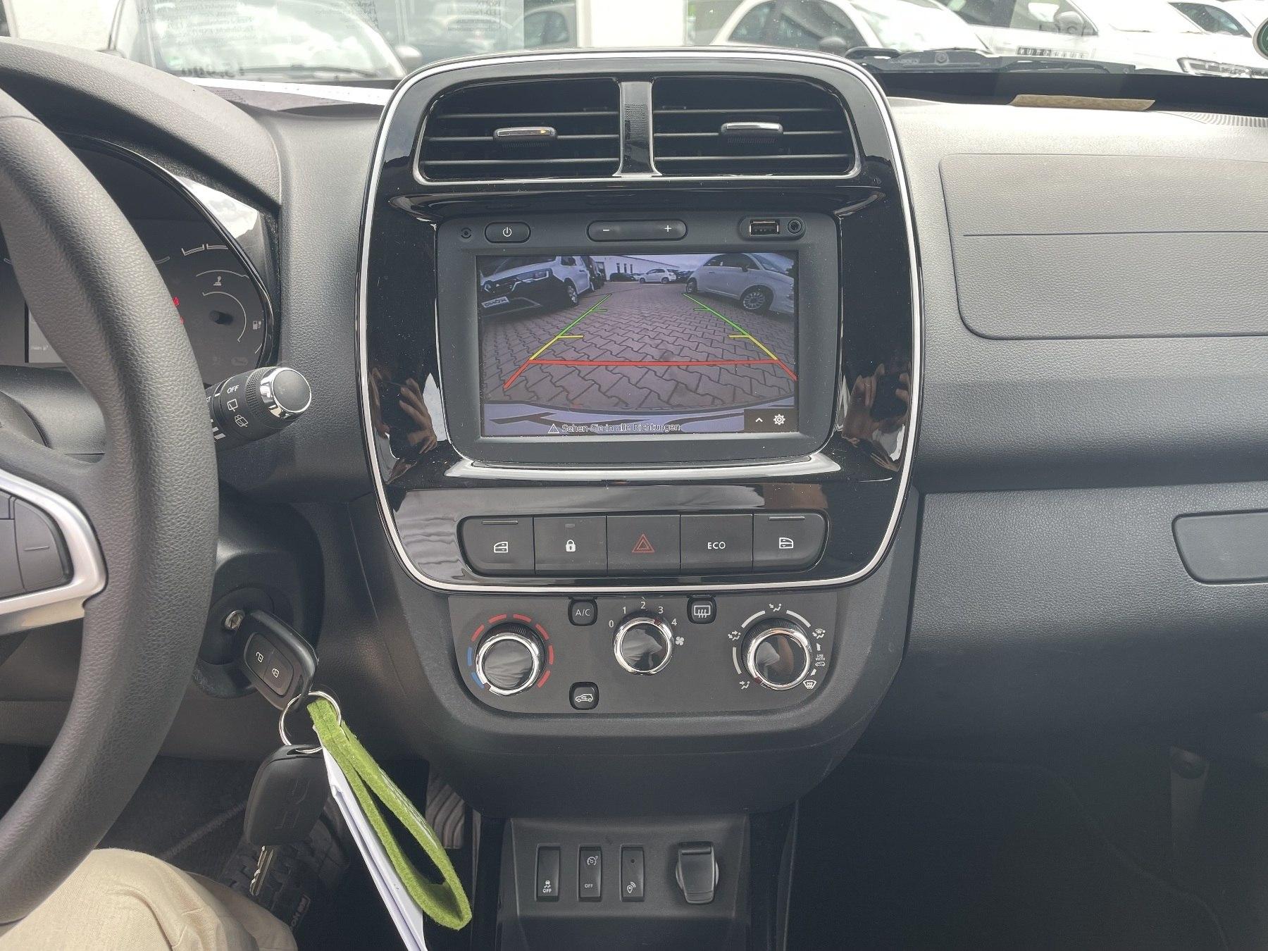 Fahrzeug-Bild 13