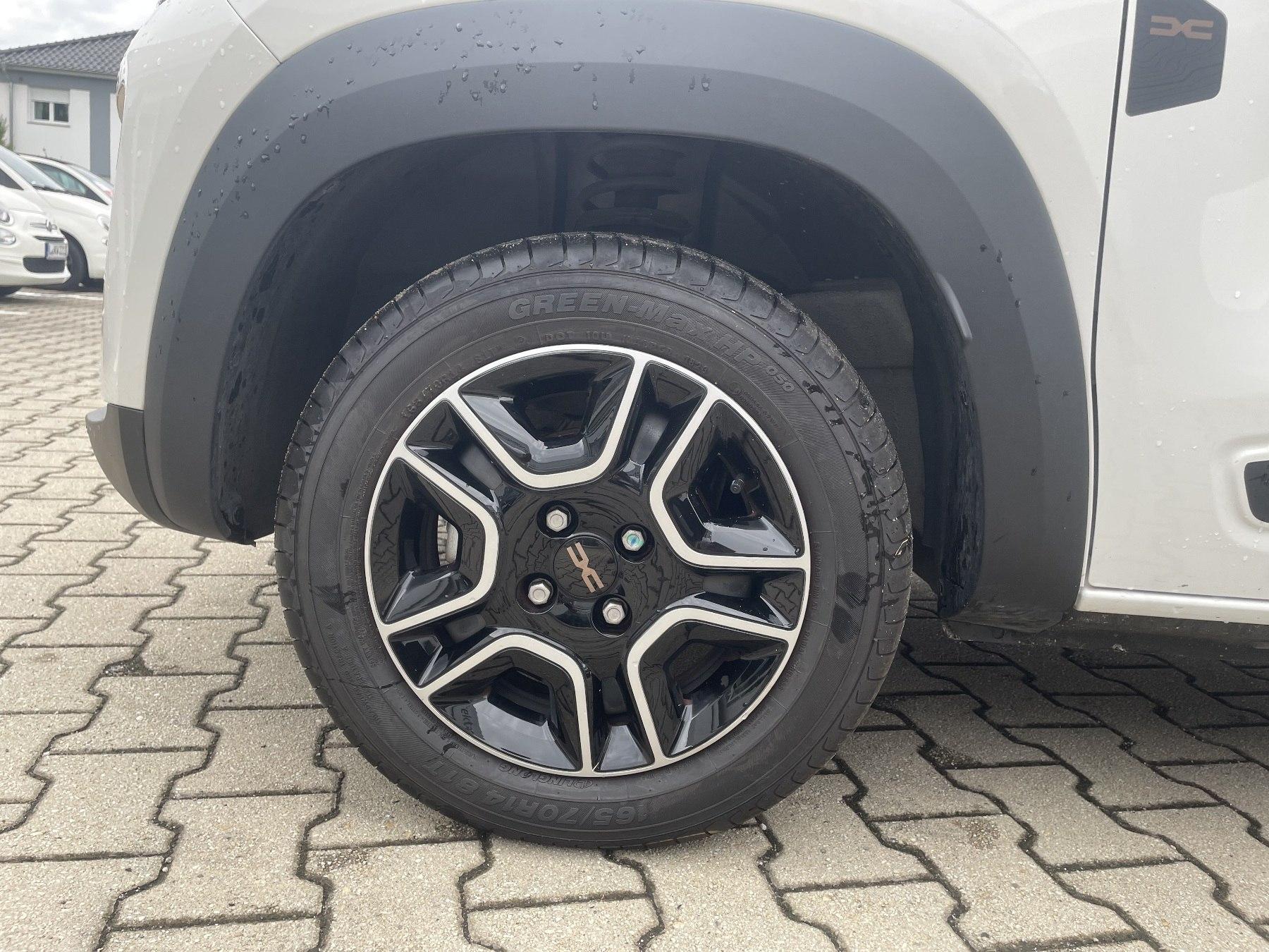 Fahrzeug-Bild 16