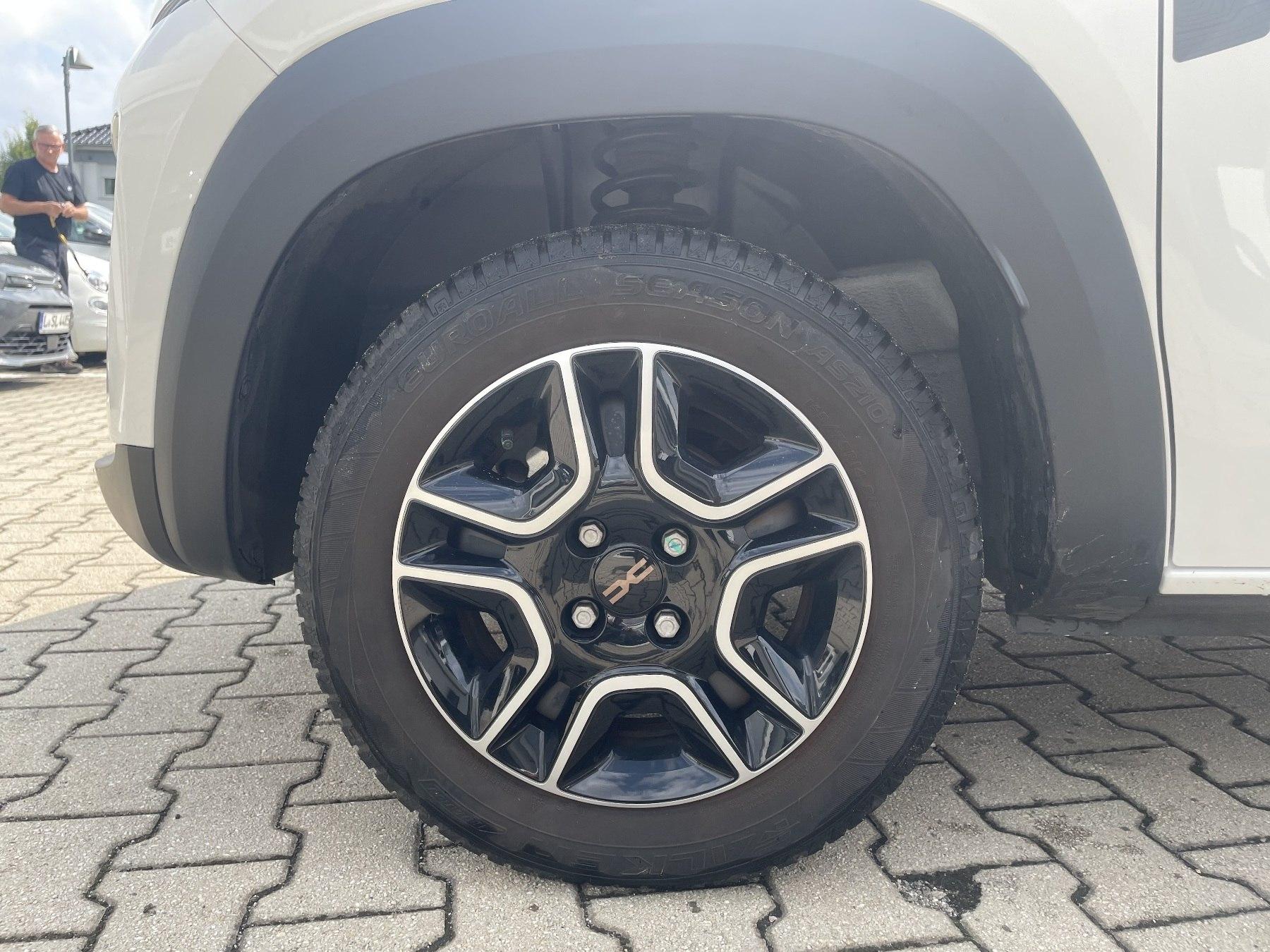 Fahrzeug-Bild 16