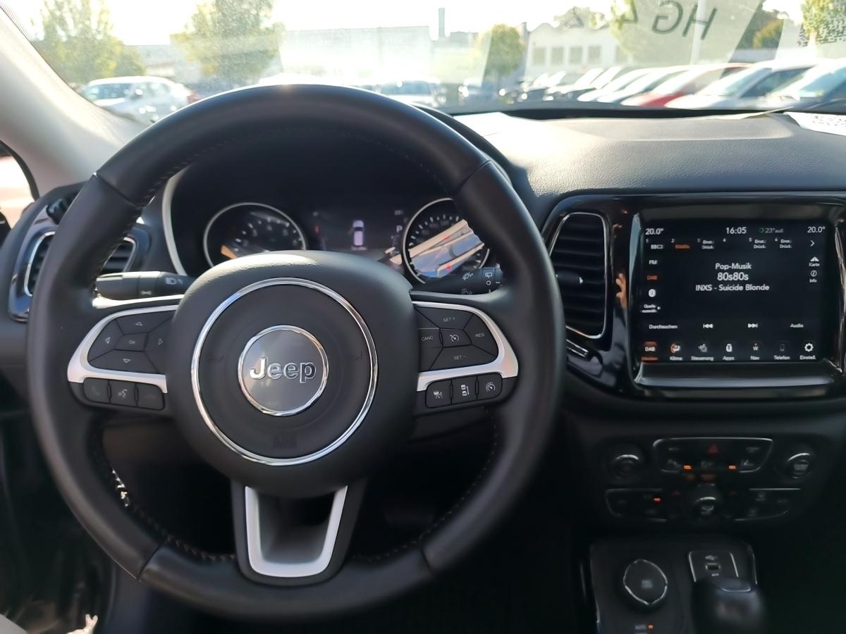 Fahrzeug-Bild 9