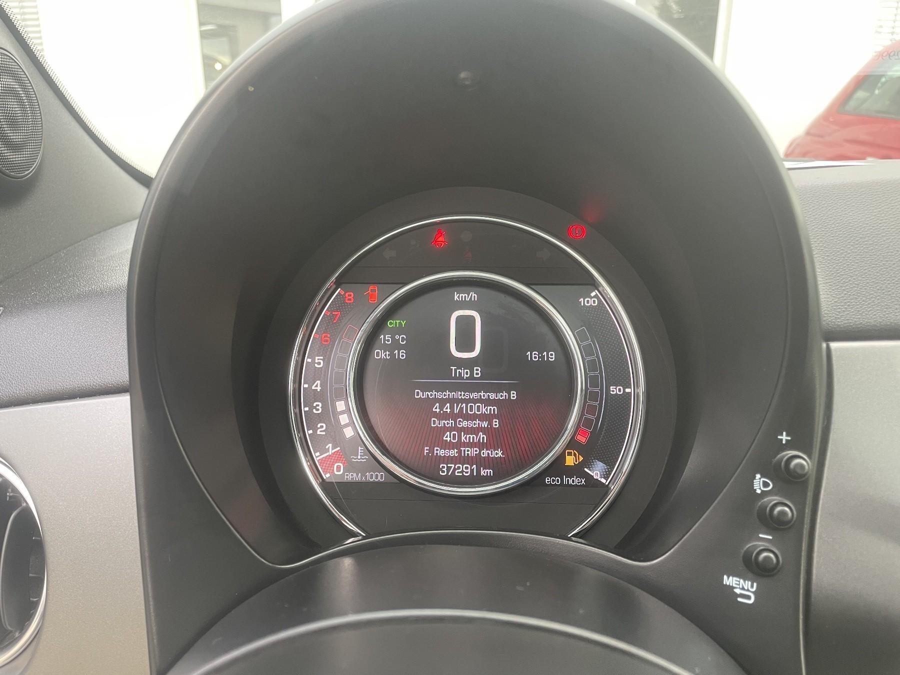 Fahrzeug-Bild 12