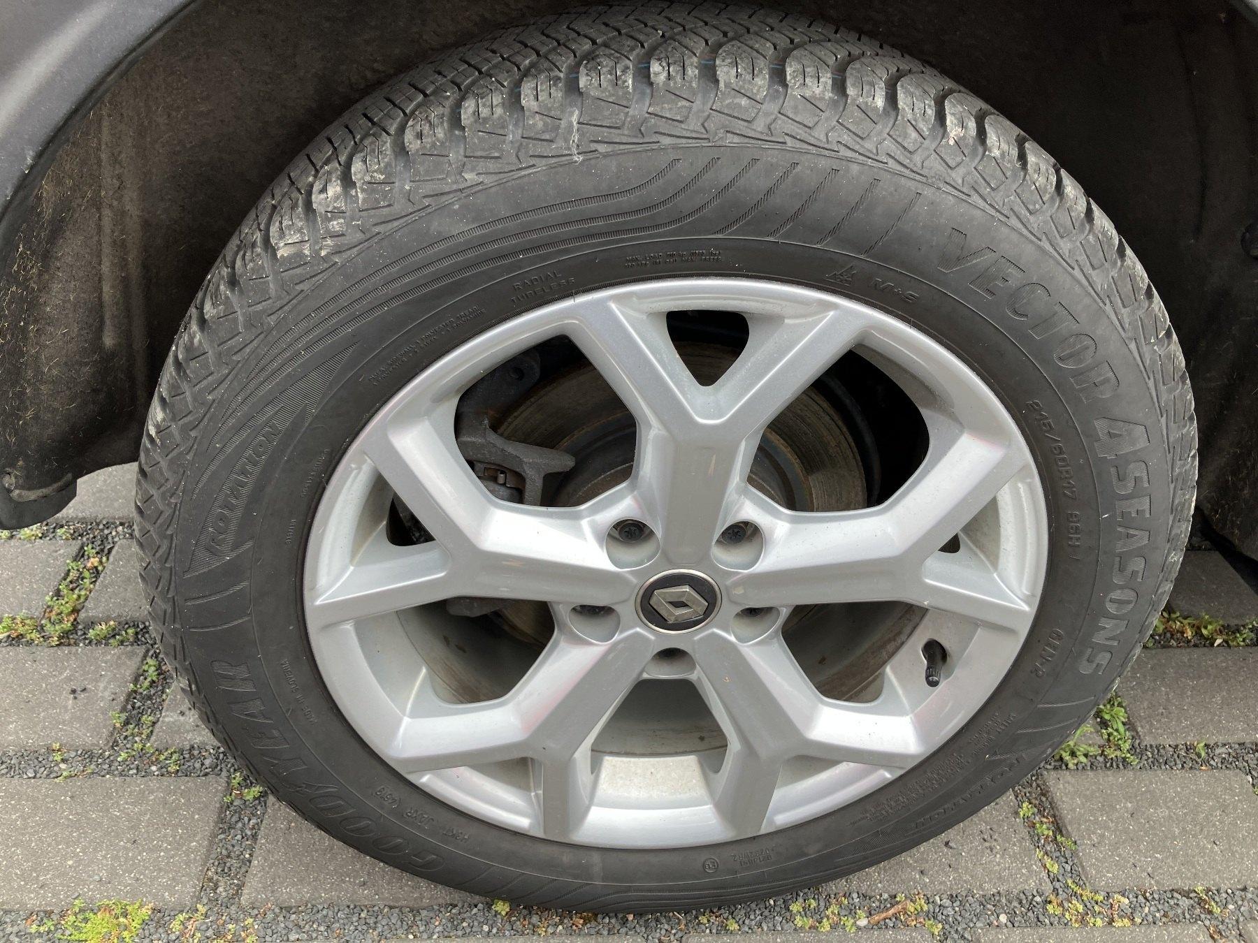Fahrzeug-Bild 11