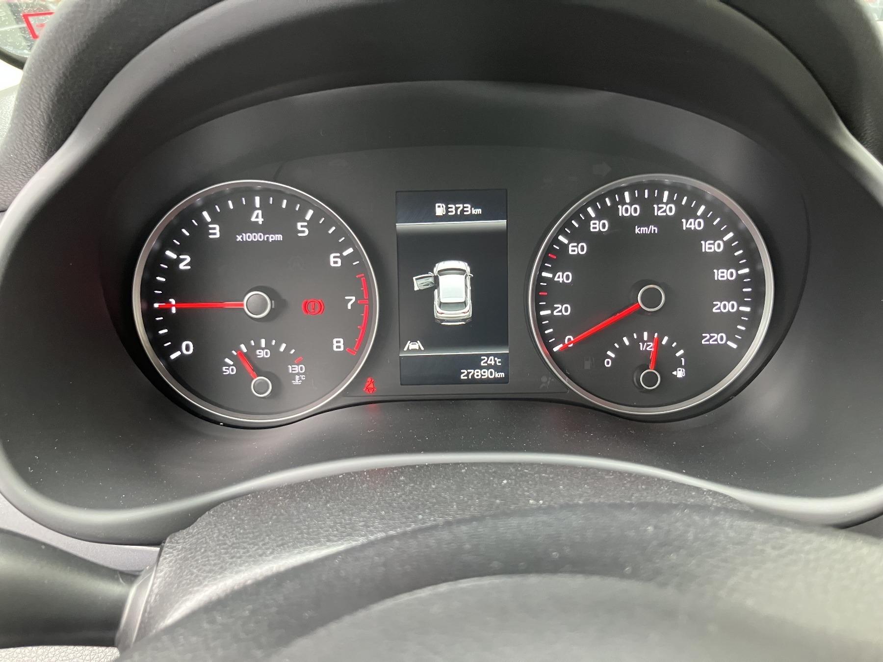 Fahrzeug-Bild 12