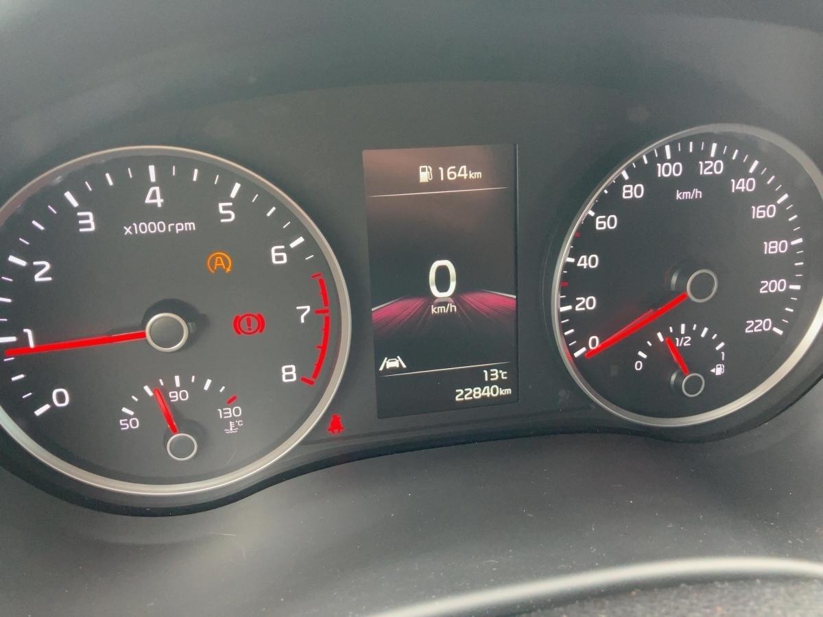 Fahrzeug-Bild 12