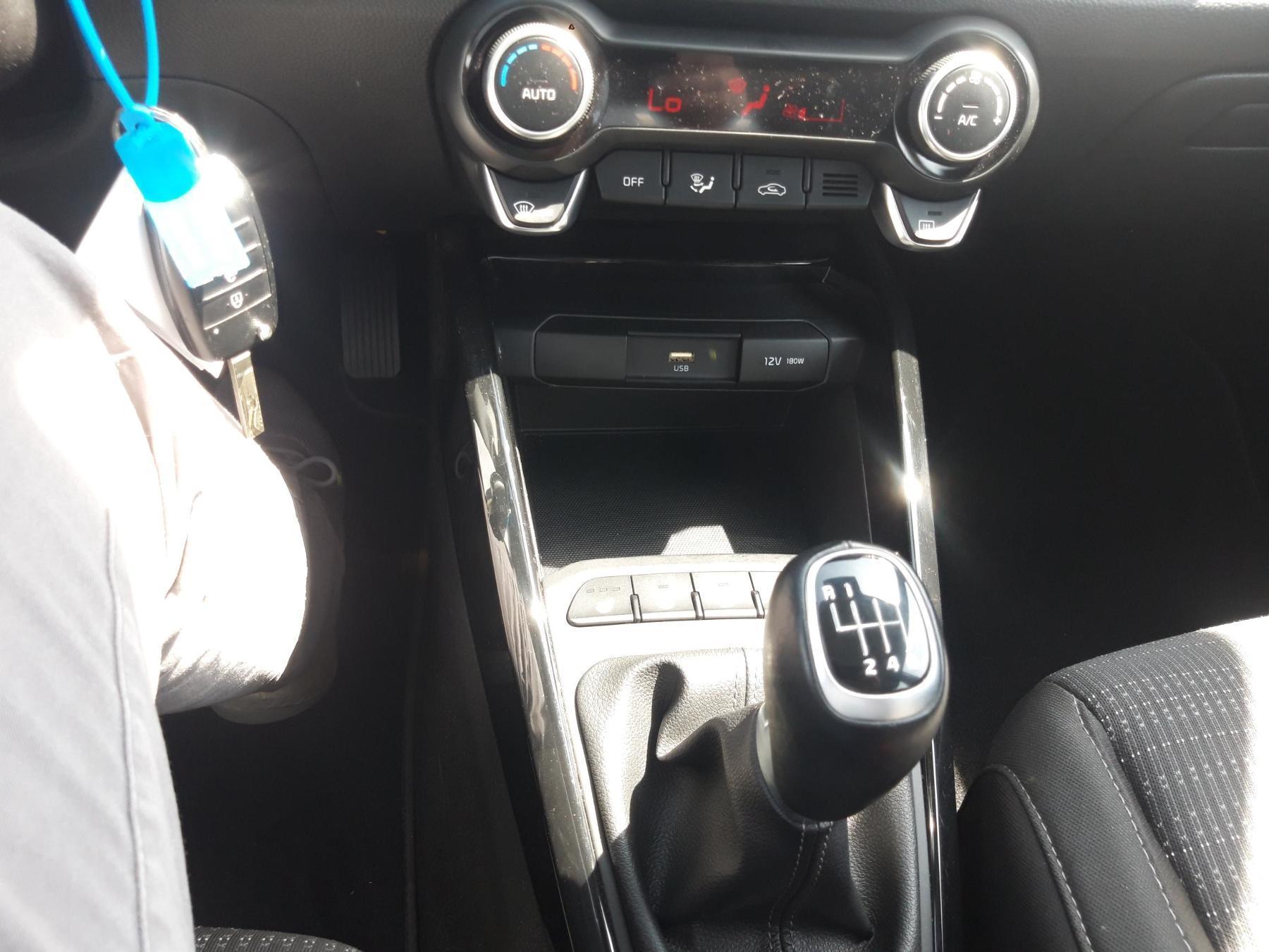 Fahrzeug-Bild 10