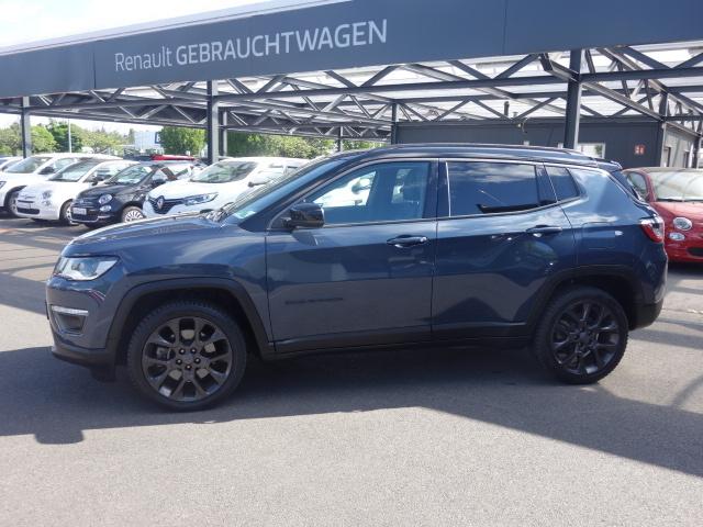 Fahrzeug-Bild 2