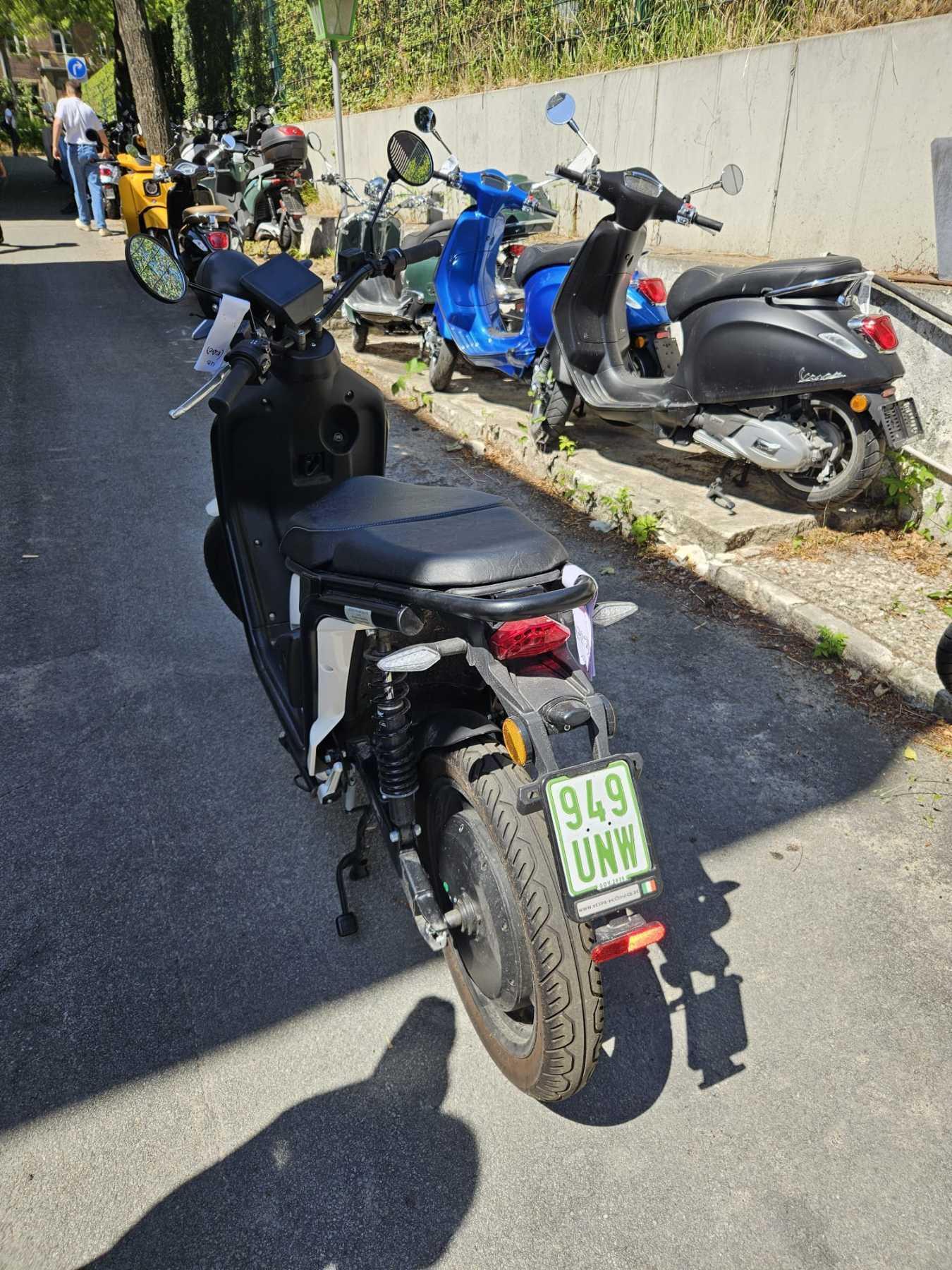 Fahrzeug-Bild 6