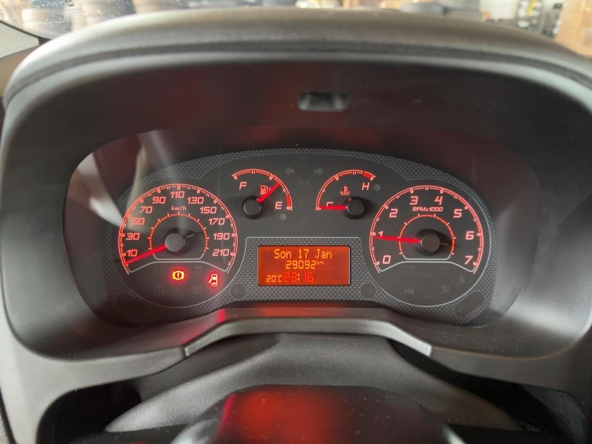 Fahrzeug-Bild 15