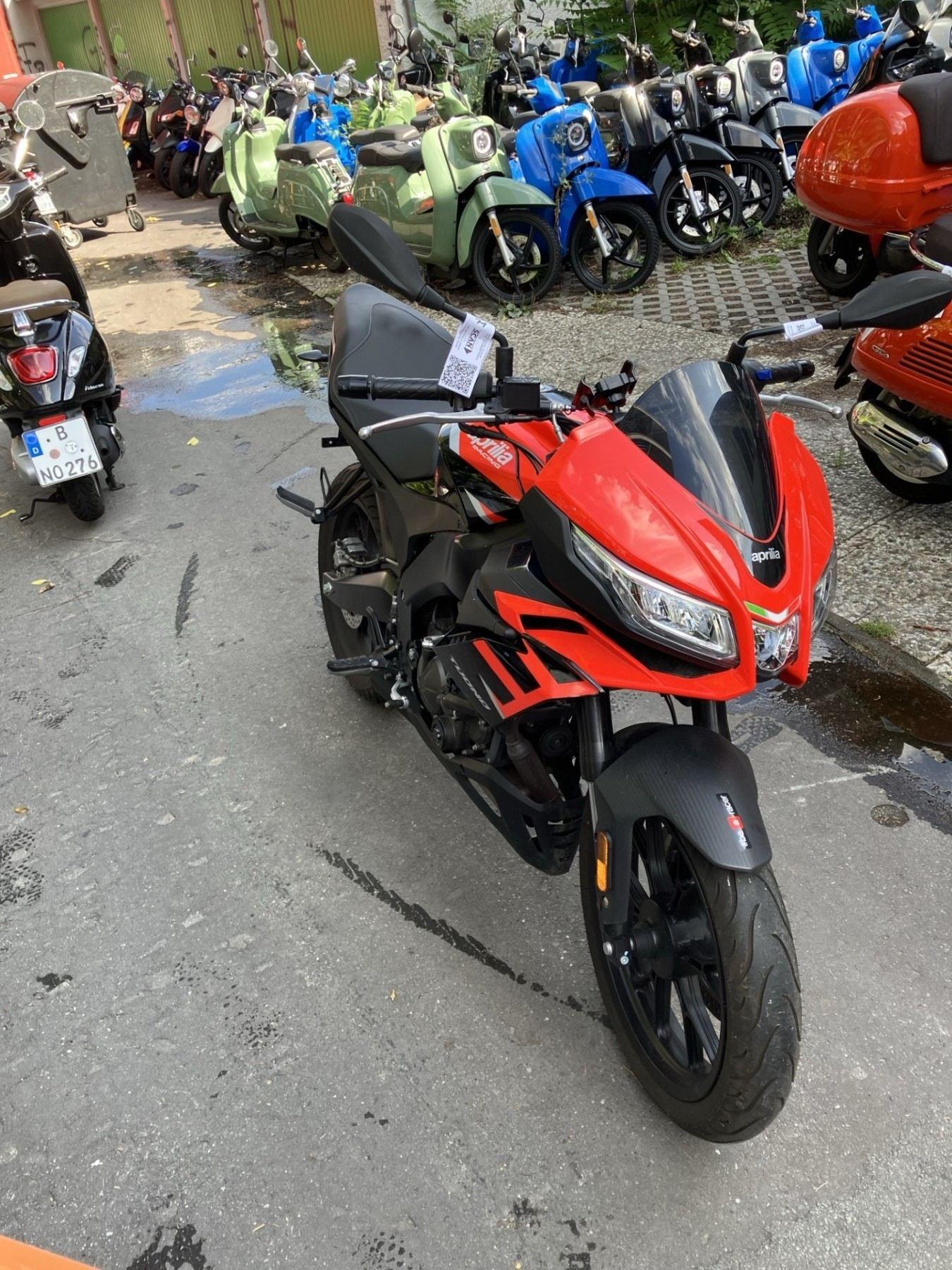 Aprilia TUONO 125 ABS
