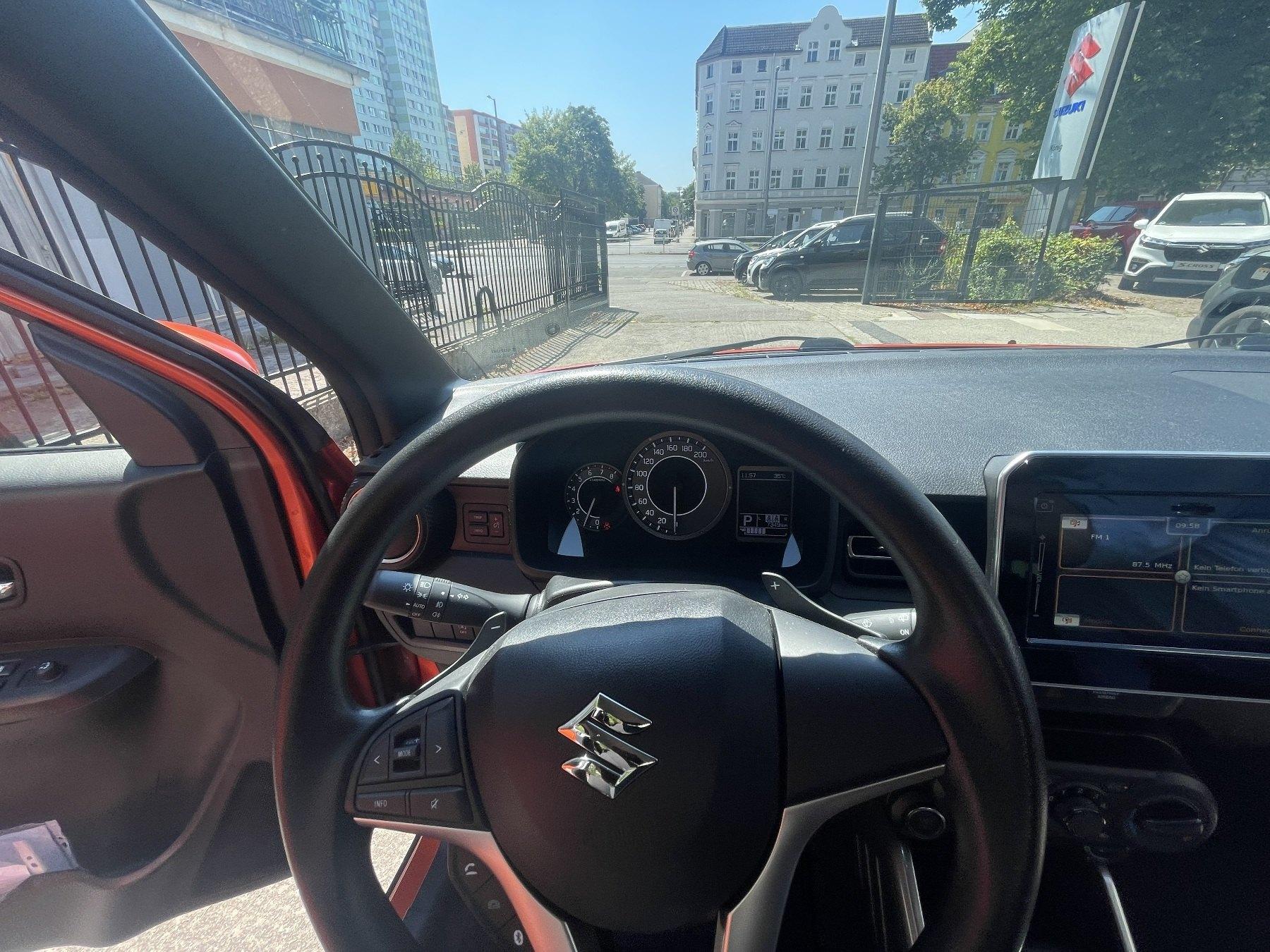 Fahrzeug-Bild 6