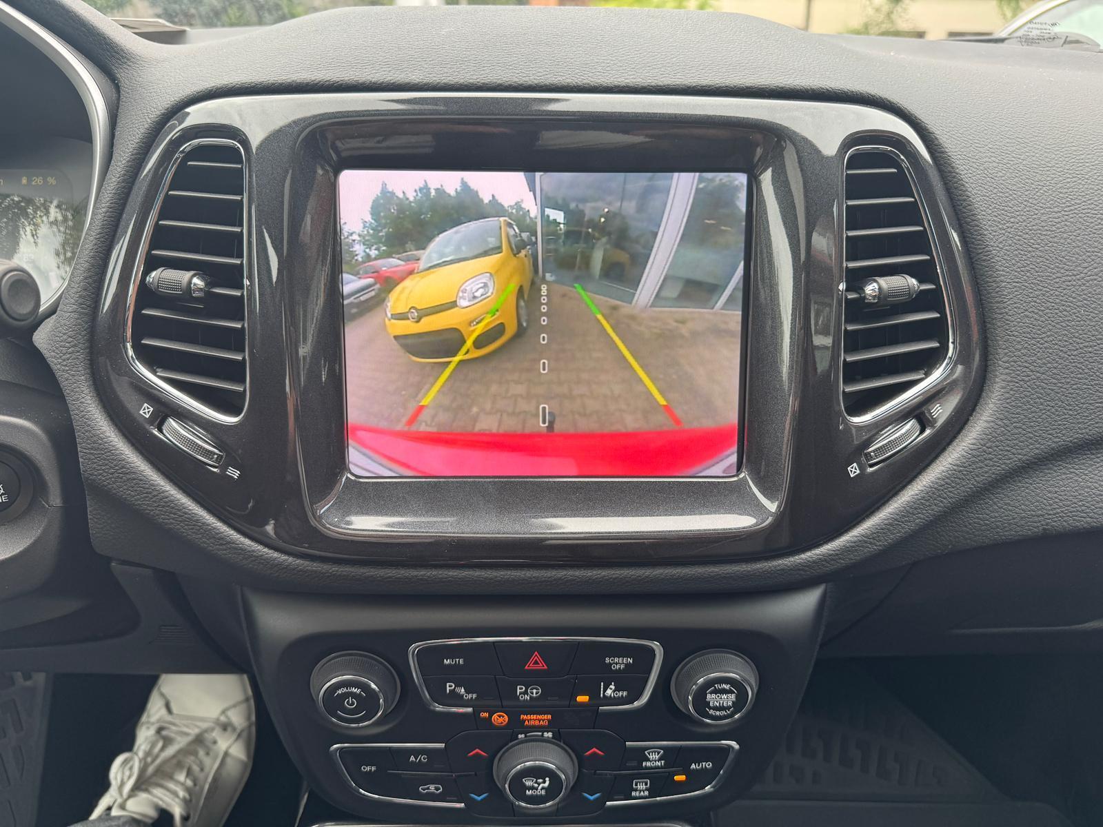 Fahrzeug-Bild 18