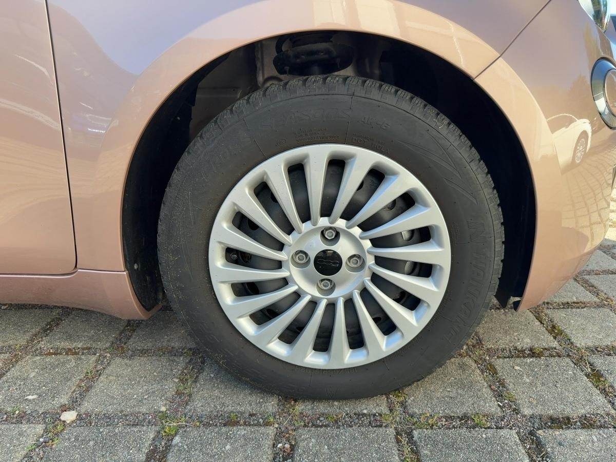 Fahrzeug-Bild 12