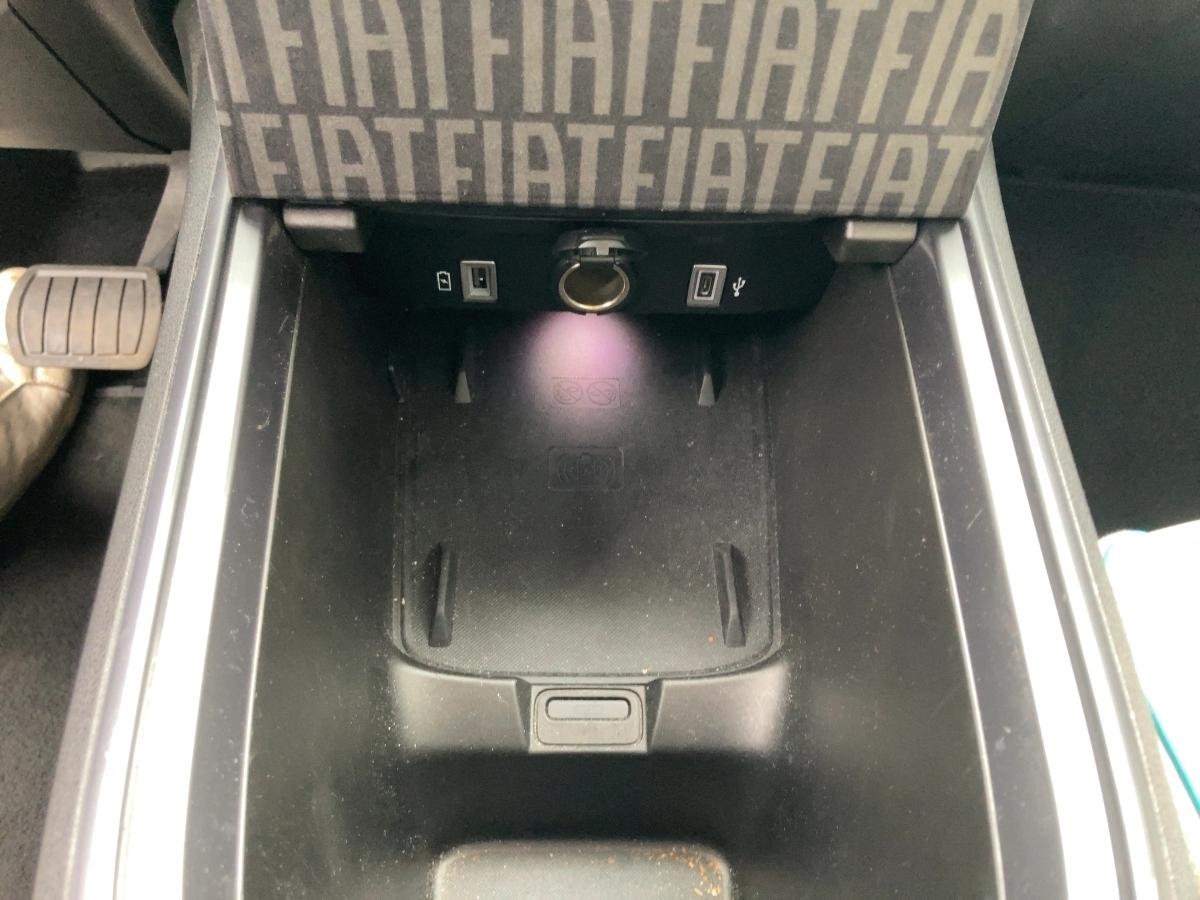 Fahrzeug-Bild 12