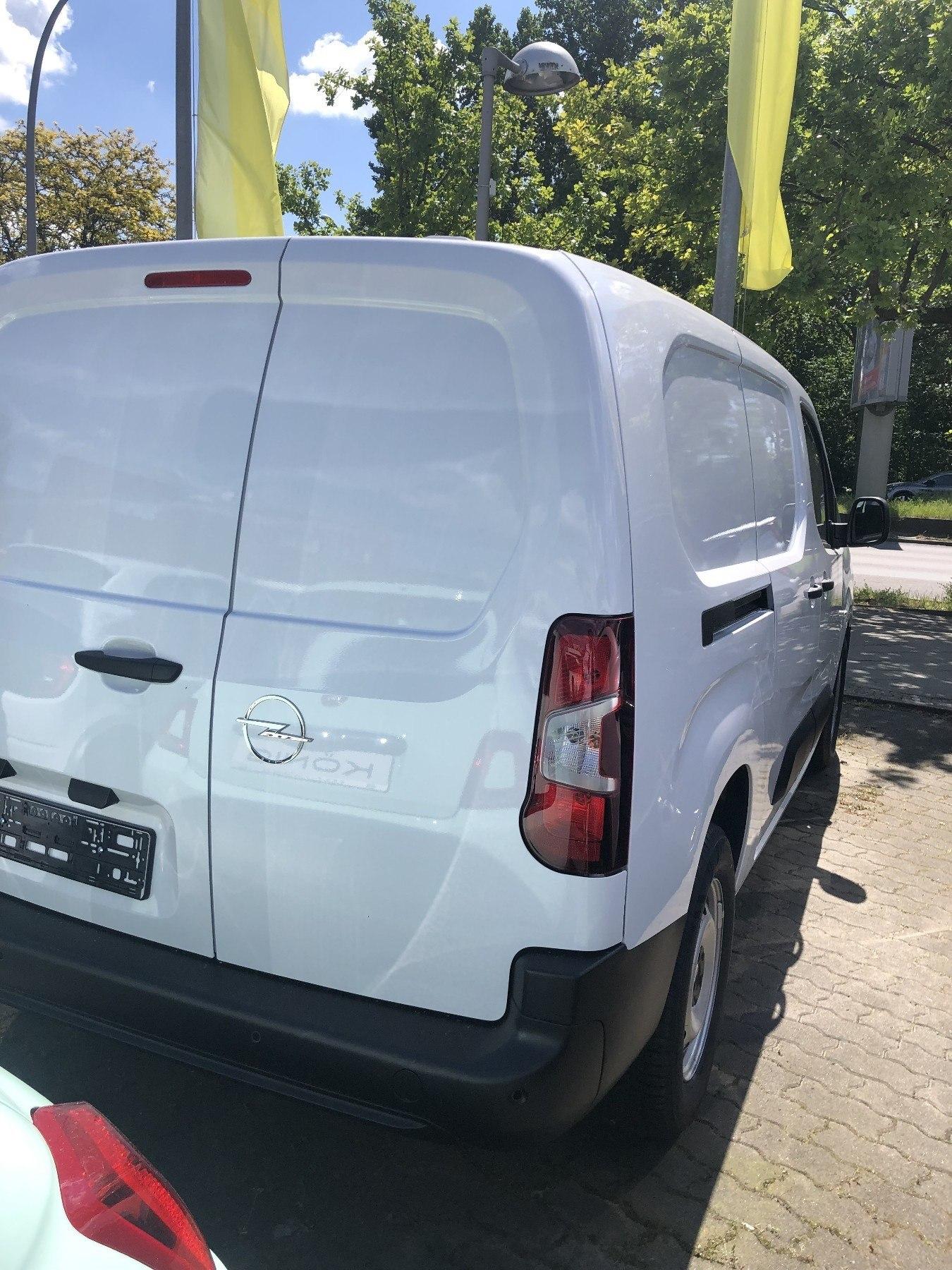 Fahrzeug-Bild 4