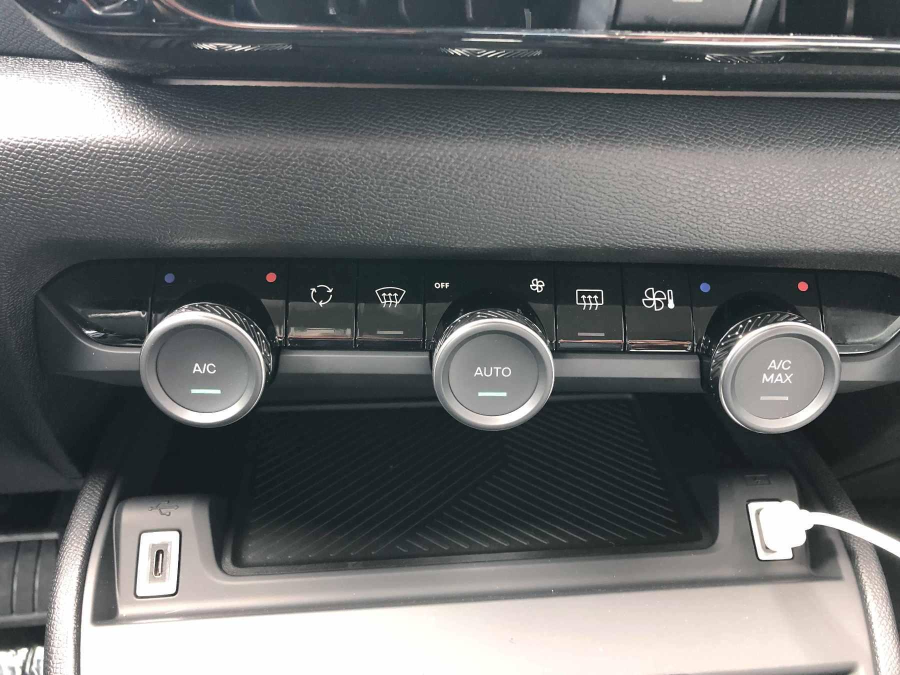 Fahrzeug-Bild 16