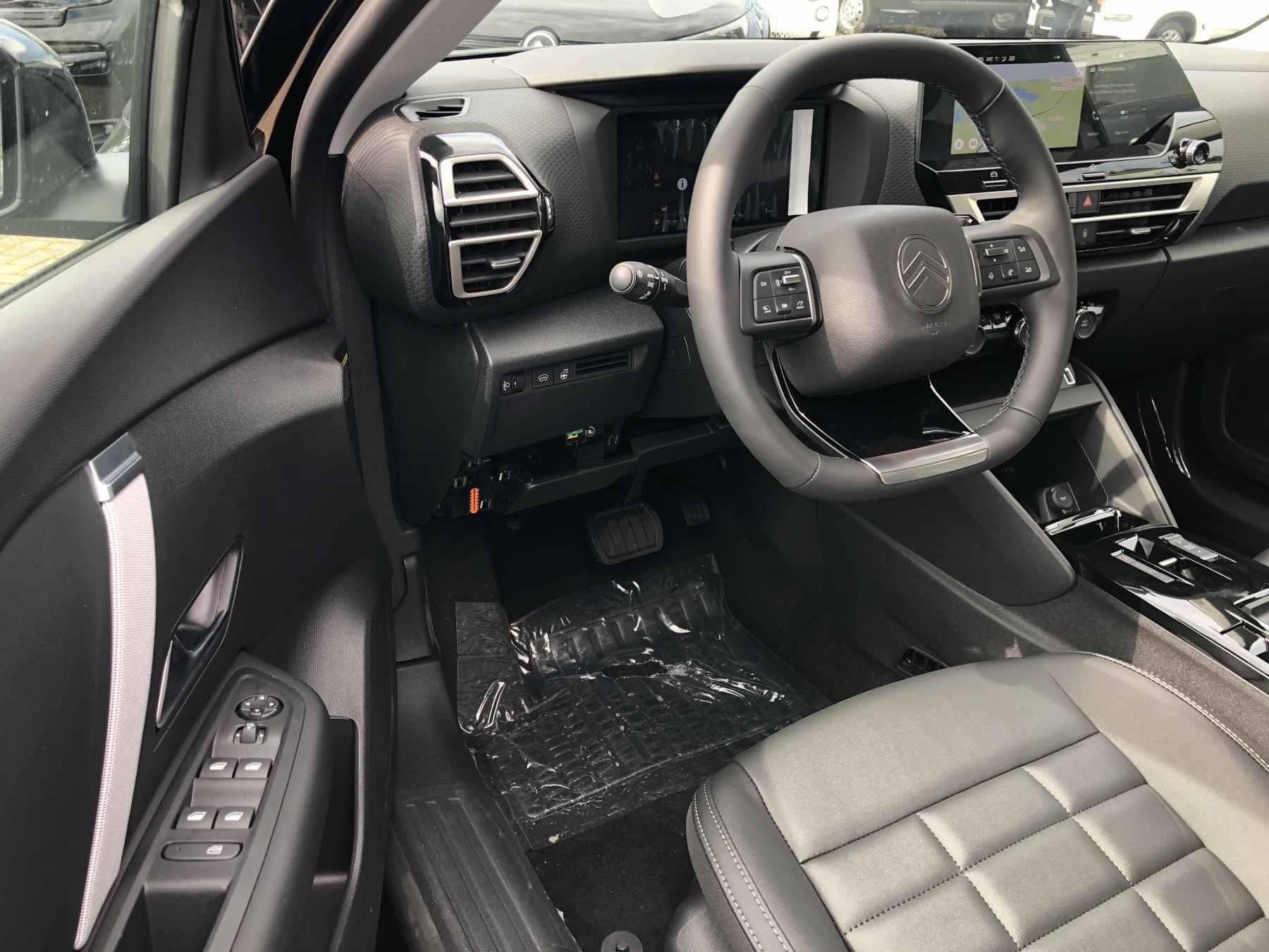 Fahrzeug-Bild 10