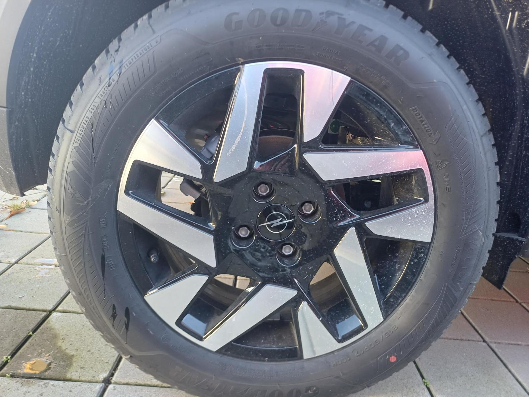 Fahrzeug-Bild 6