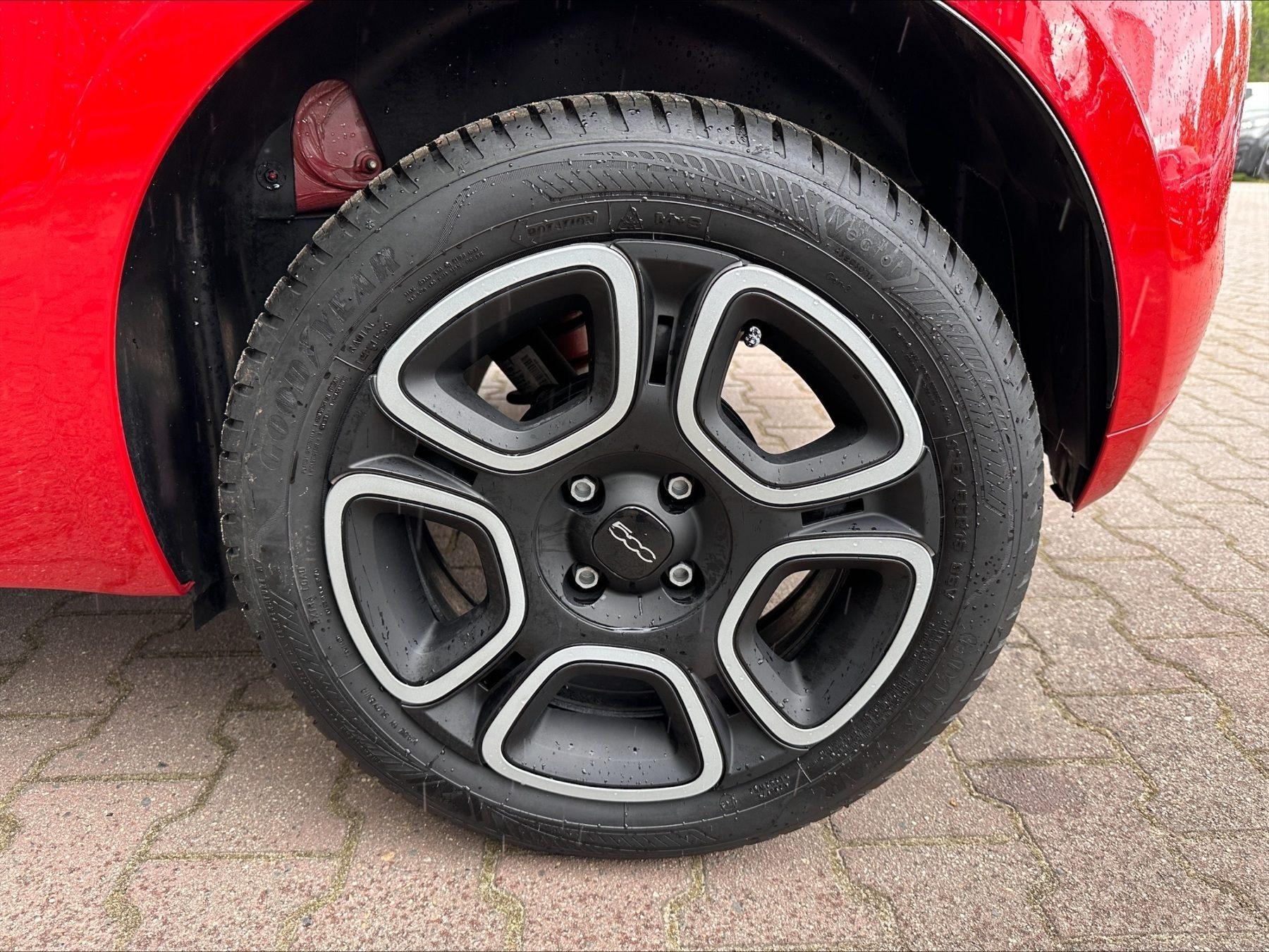 Fahrzeug-Bild 13